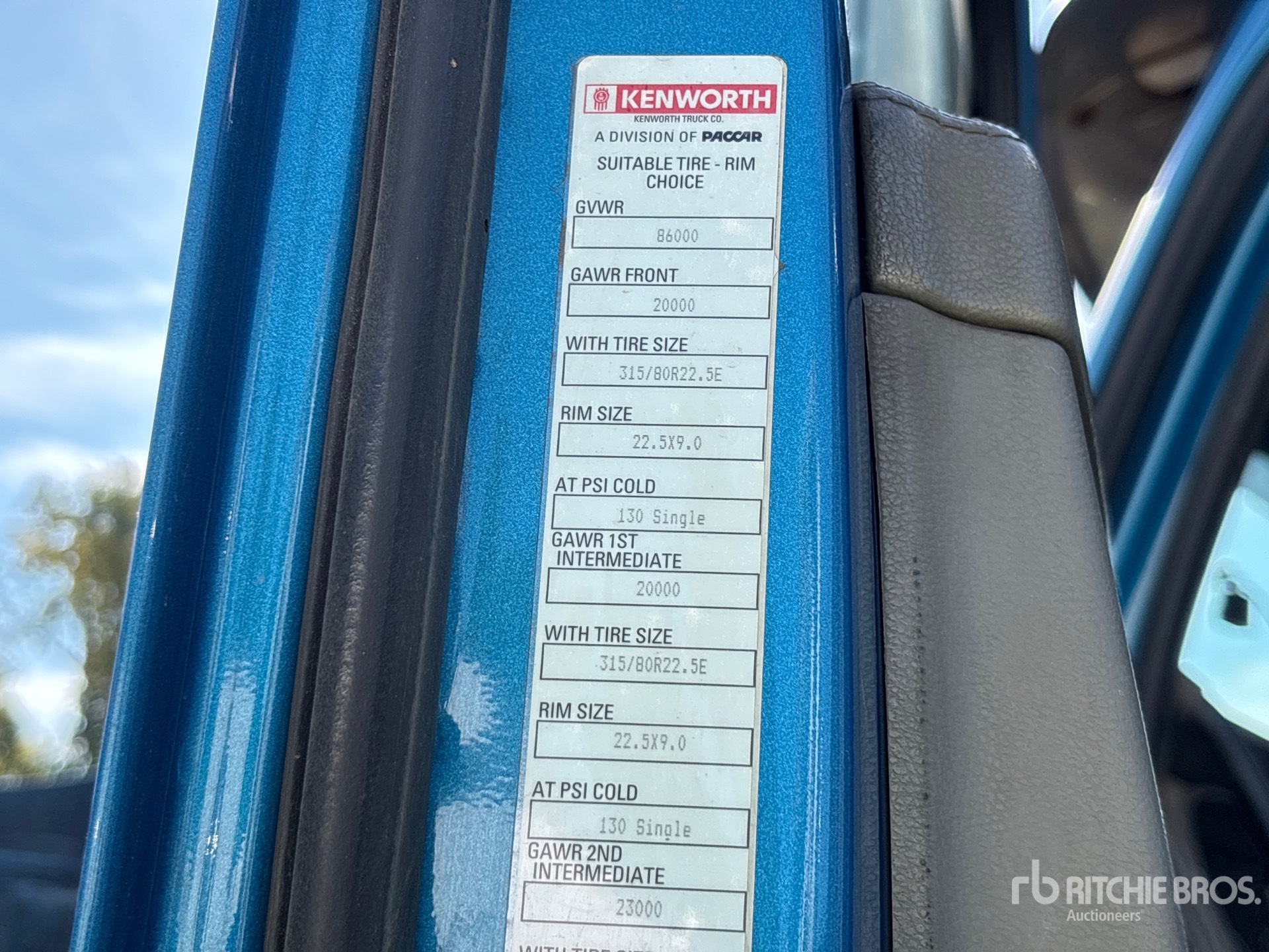 2016 Kenworth T880
