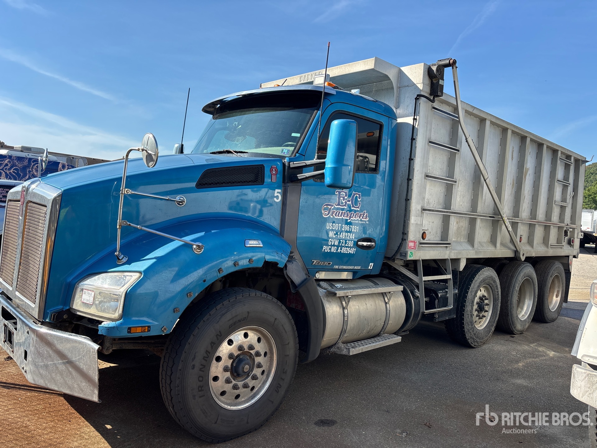 2016 Kenworth T880