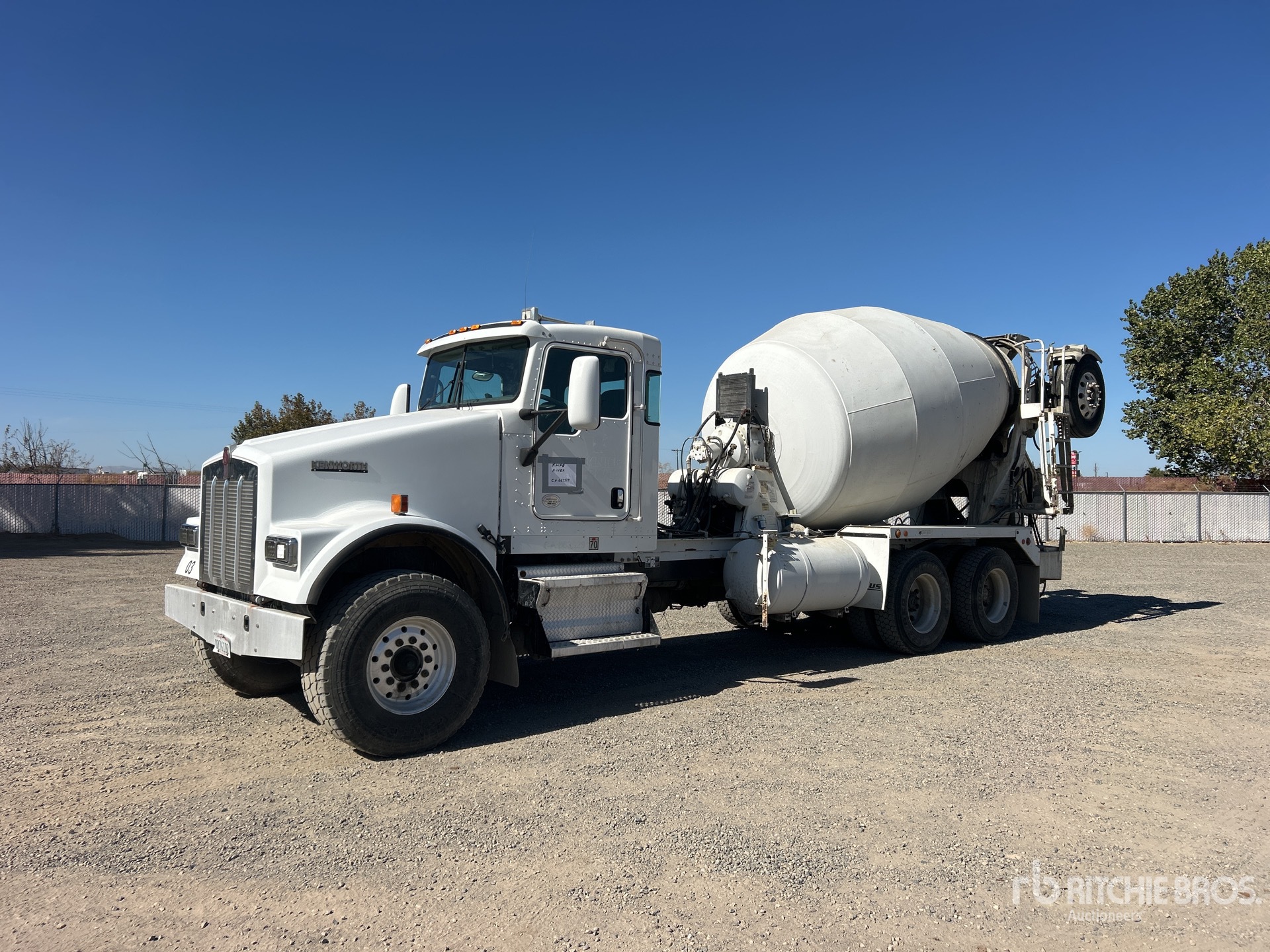 Photo of 2016 Kenworth W900