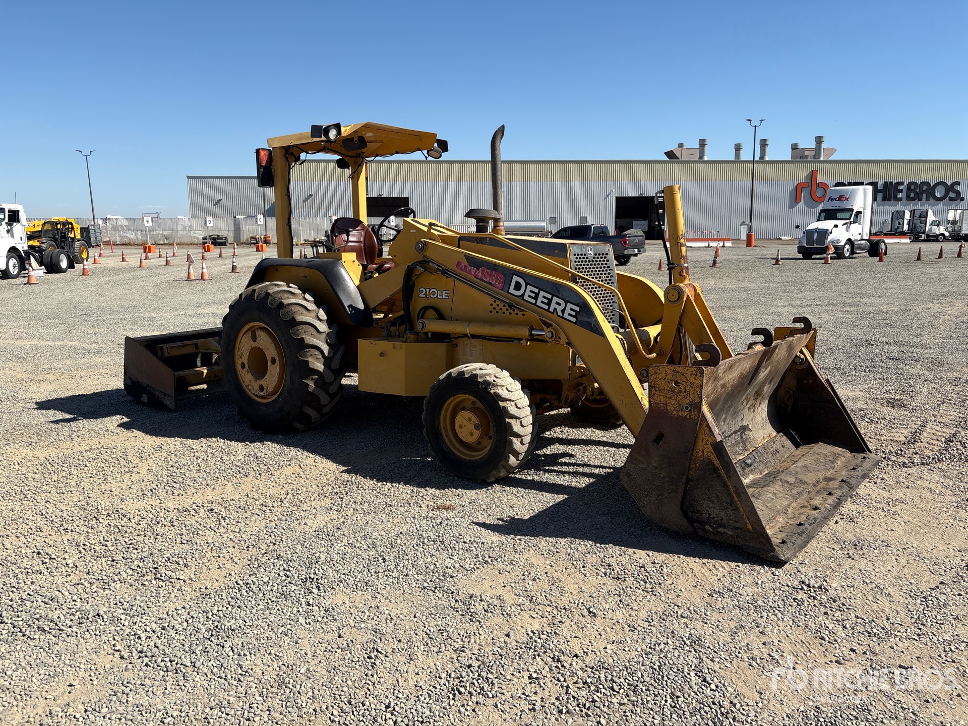 2007 John Deere 210LE