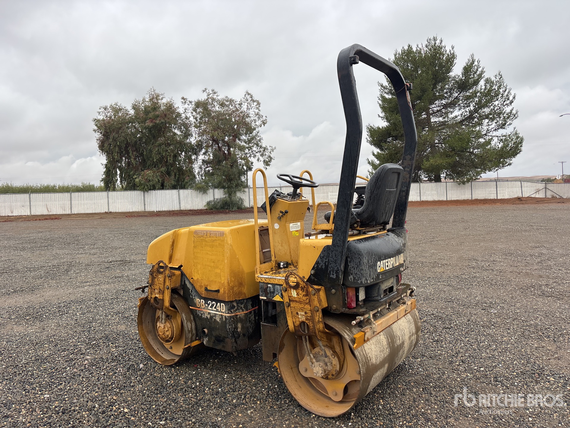 2003 Caterpillar CB-224D