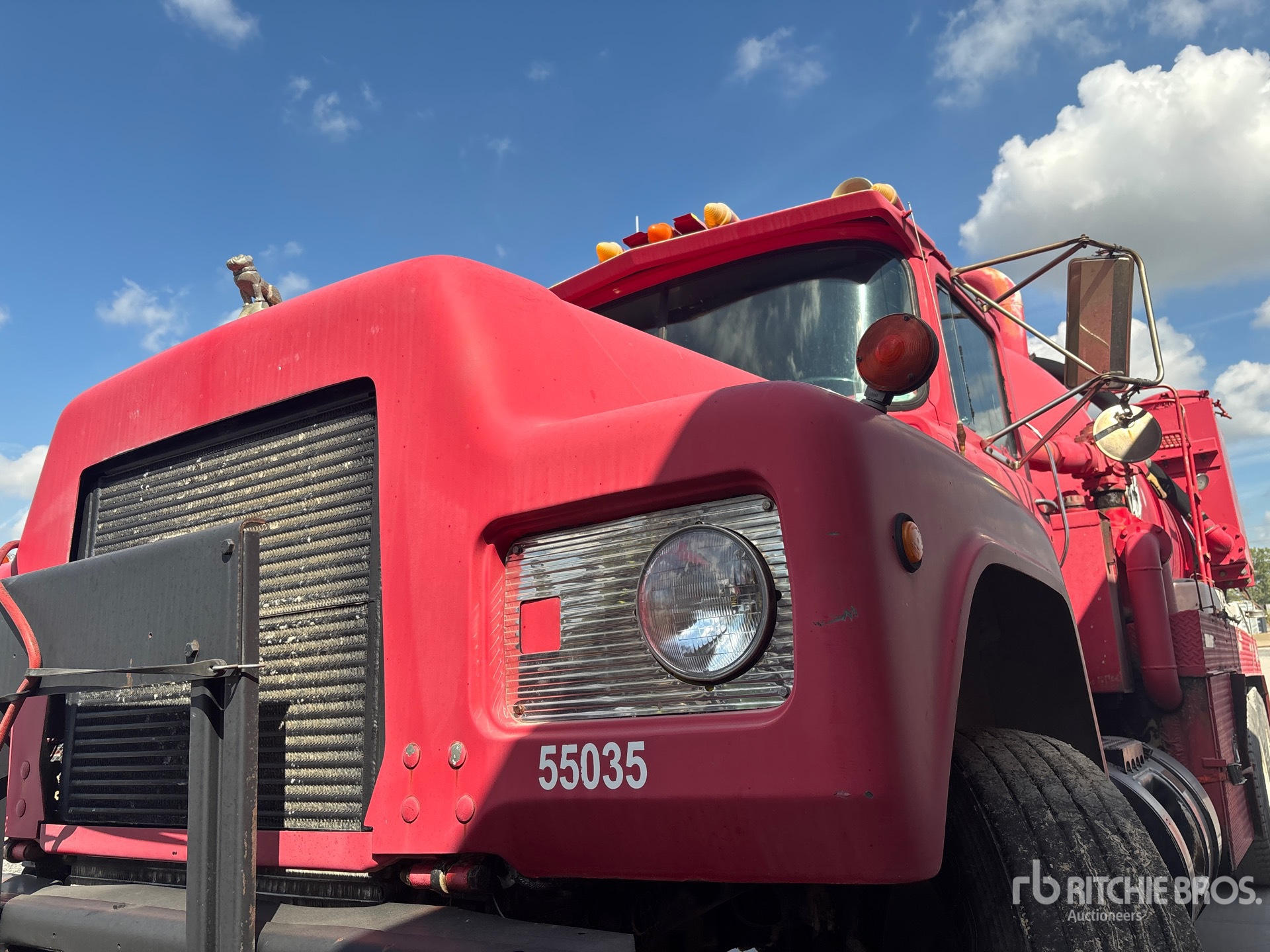 1987 Mack R685ST
