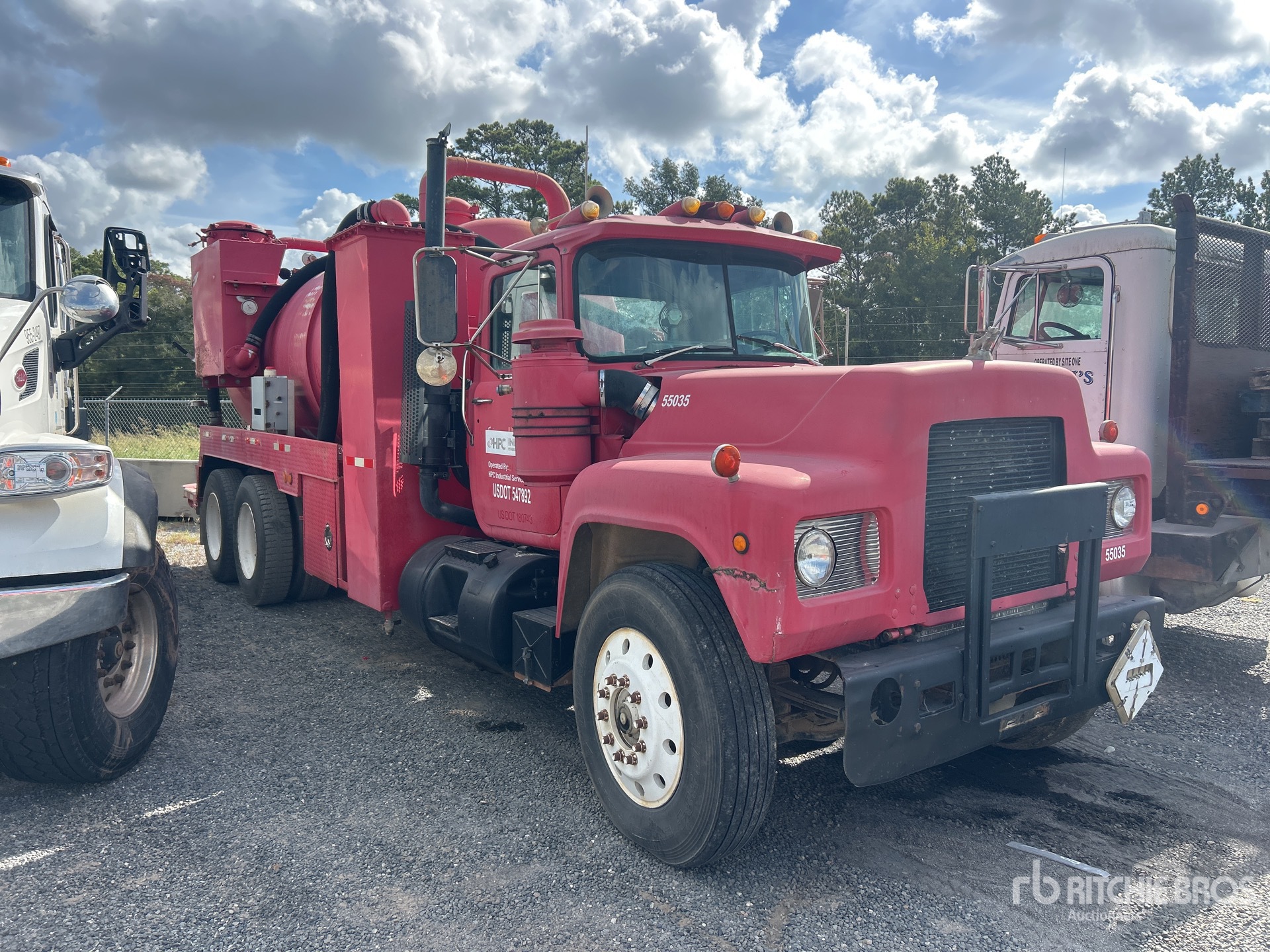 1987 Mack R685ST