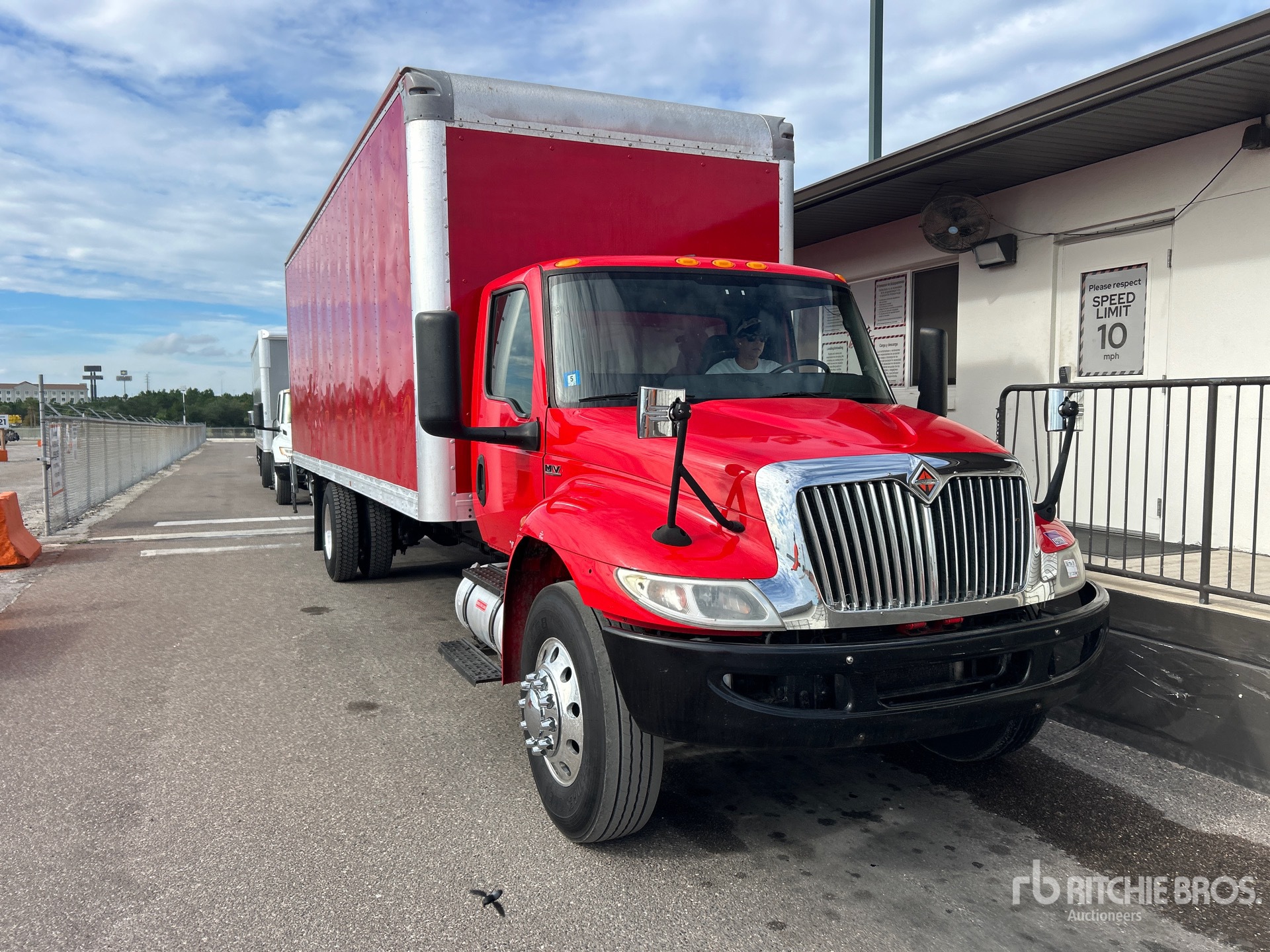 2021 International MV607