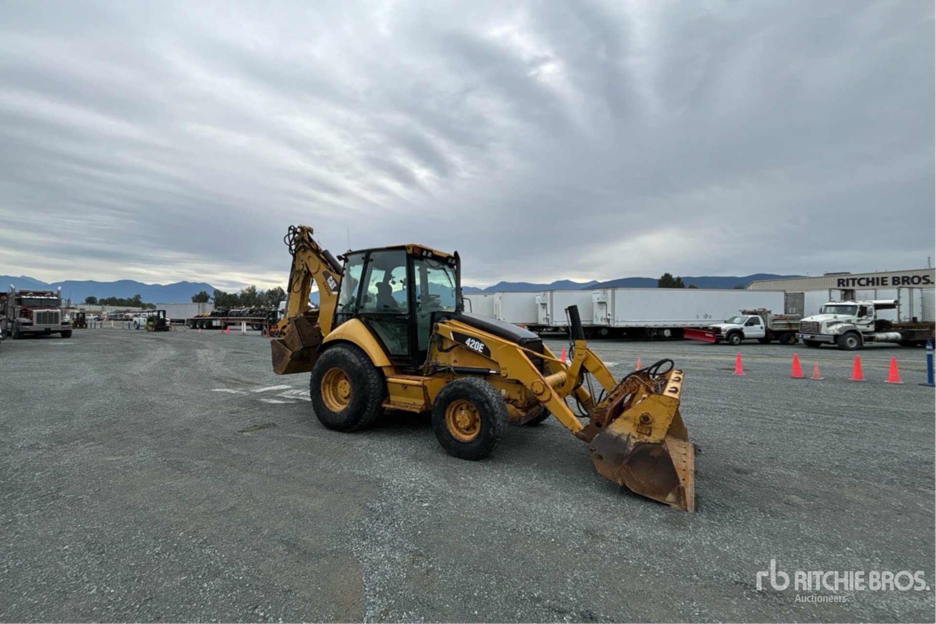 Caterpillar 420E