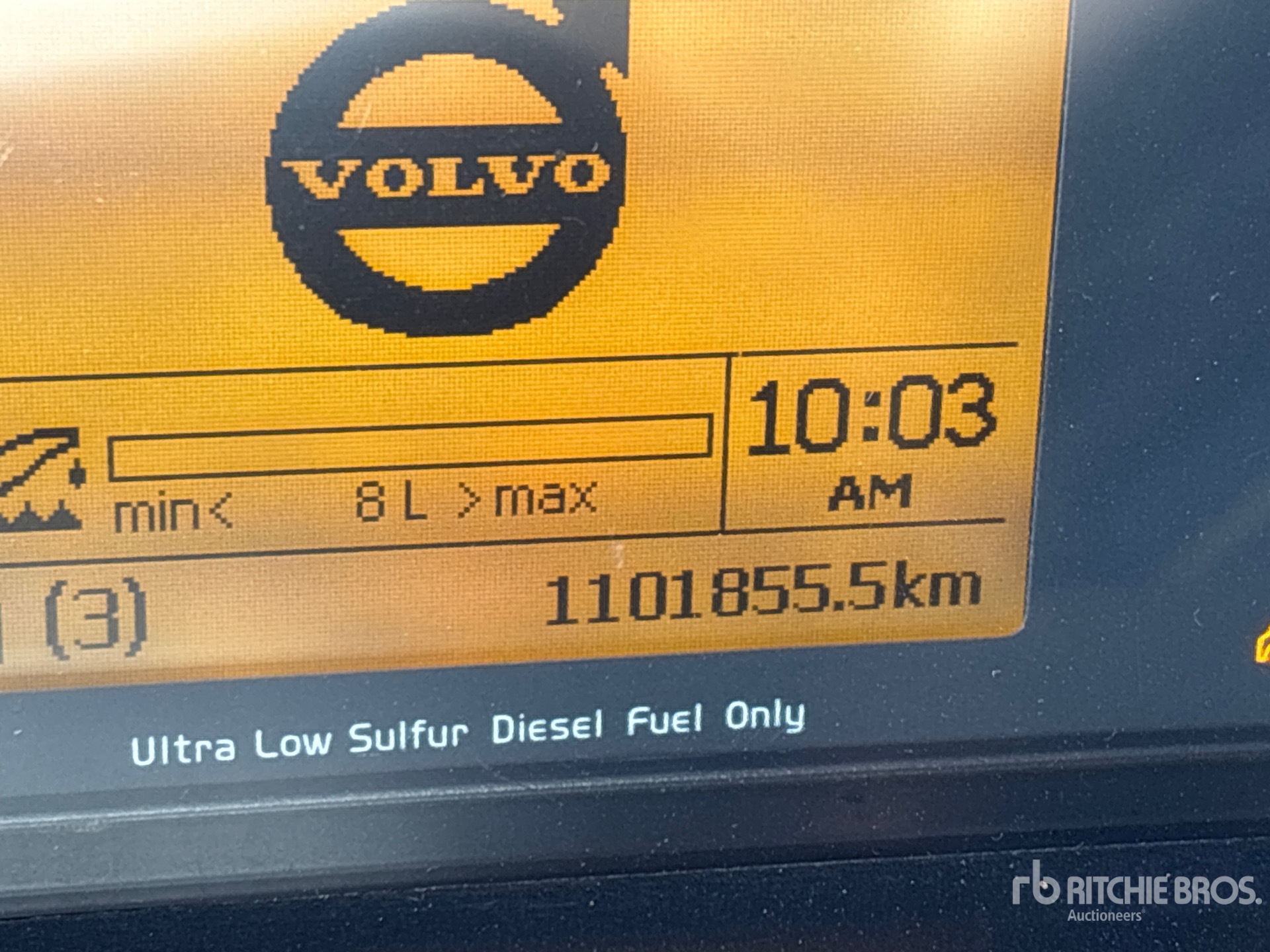 2015 Volvo VNL