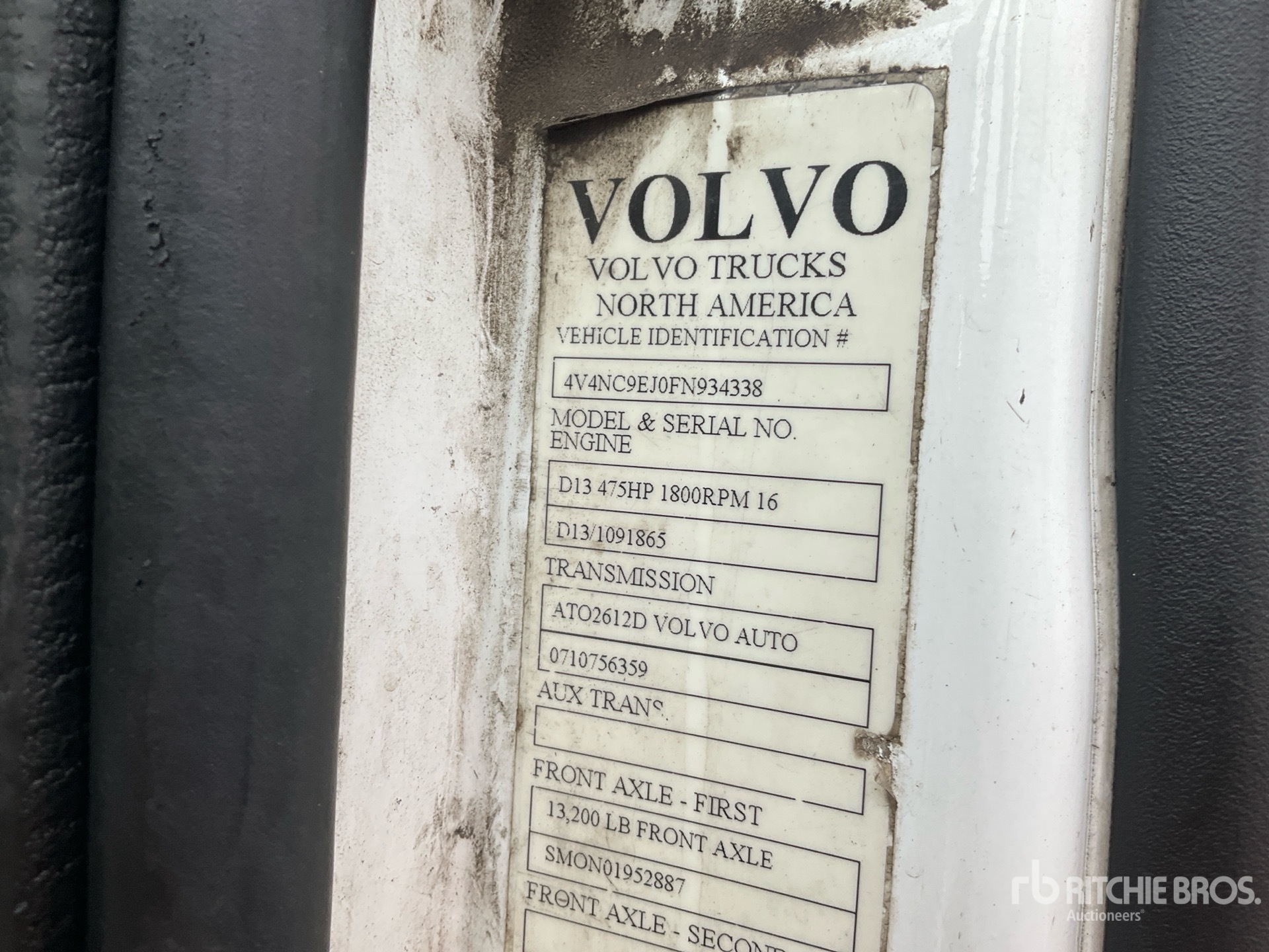 2015 Volvo VNL