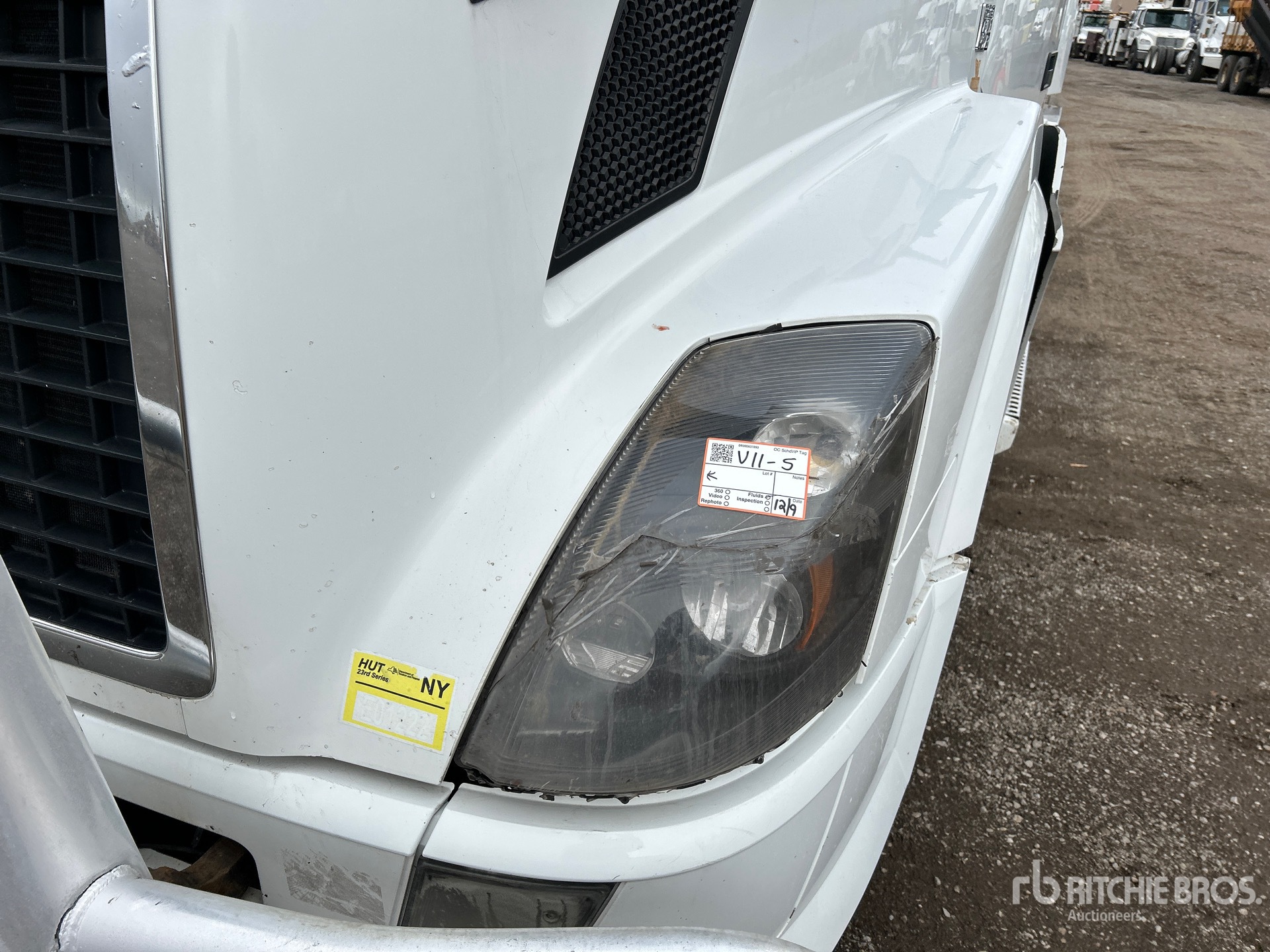 2015 Volvo VNL