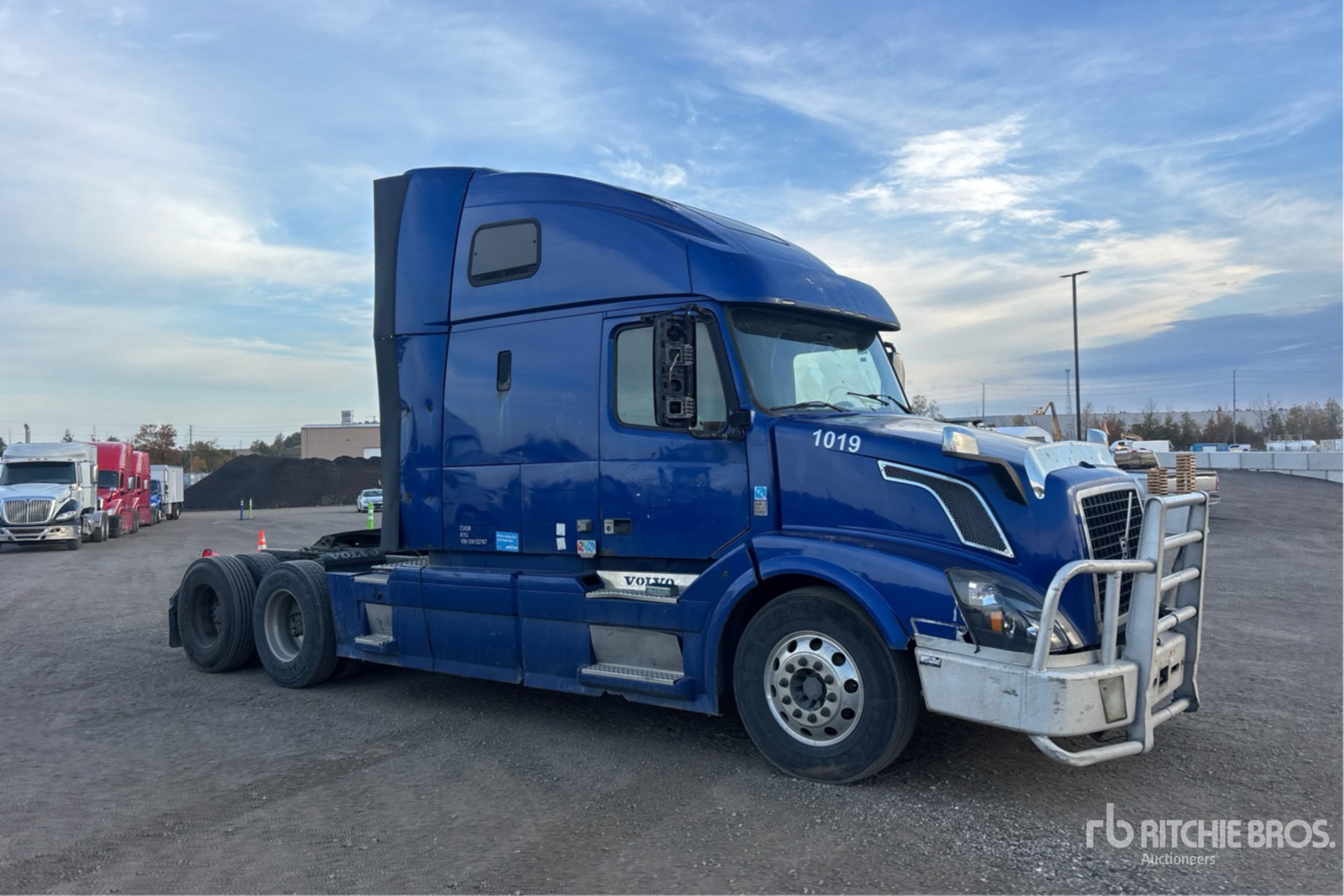 2014 Volvo VNL