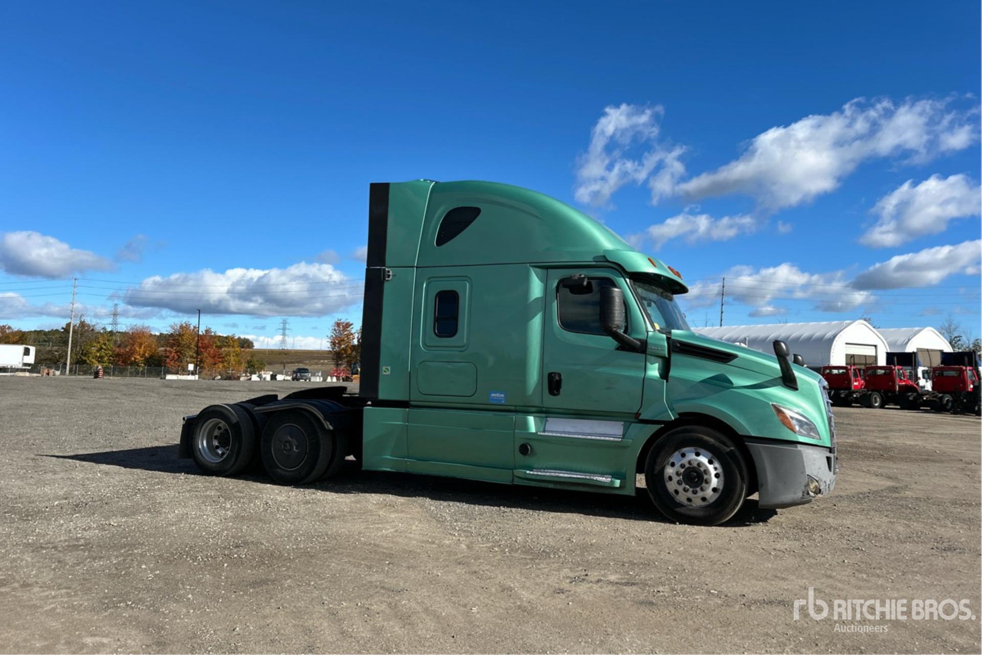 2018 Freightliner CASCADIA 126
