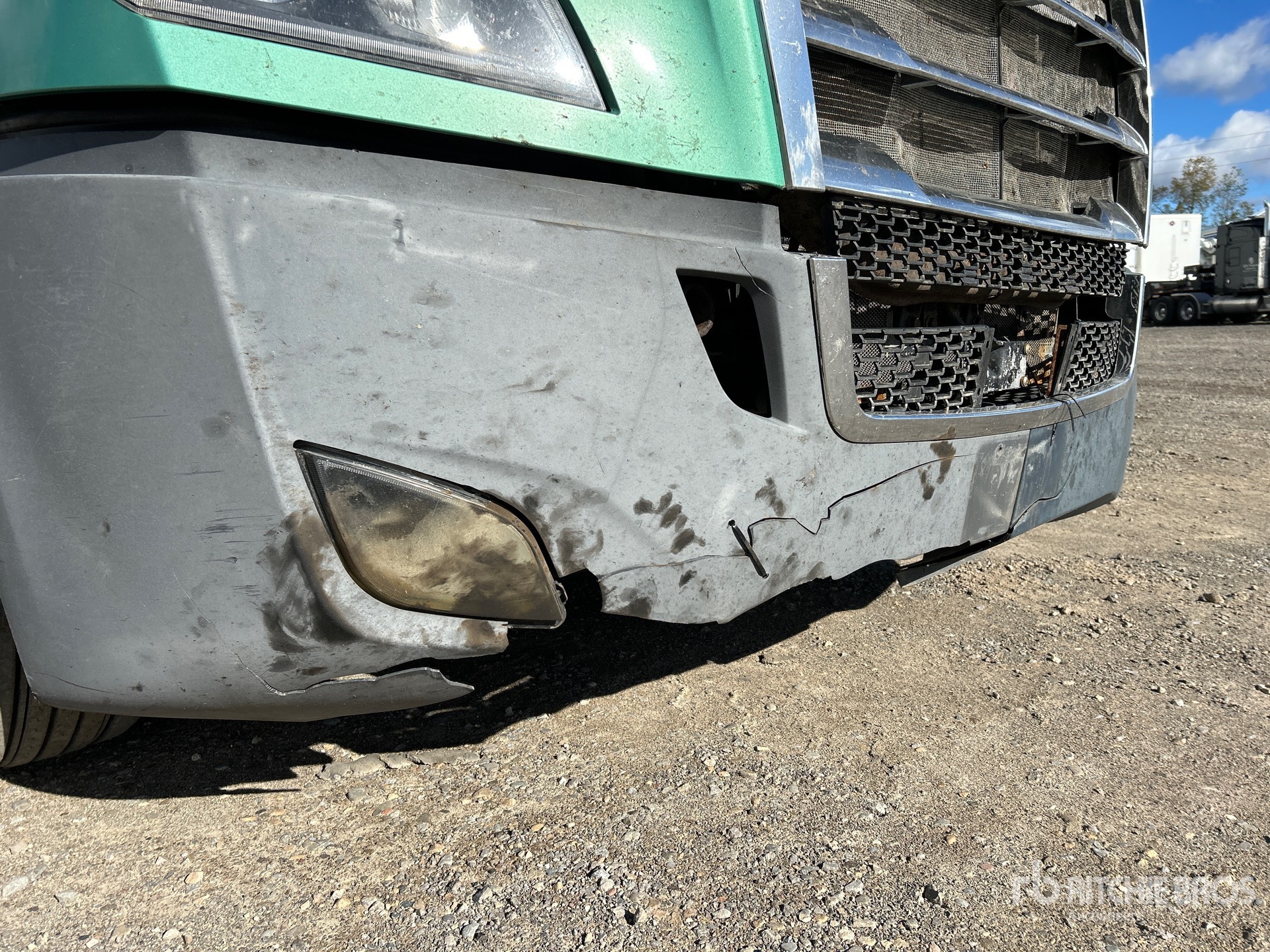 2018 Freightliner CASCADIA 126