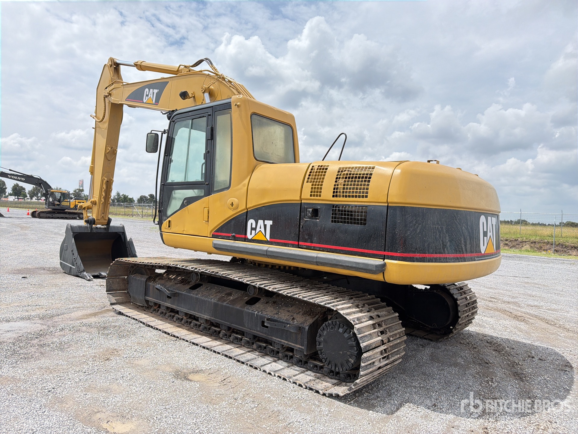 2004 Caterpillar 320CL