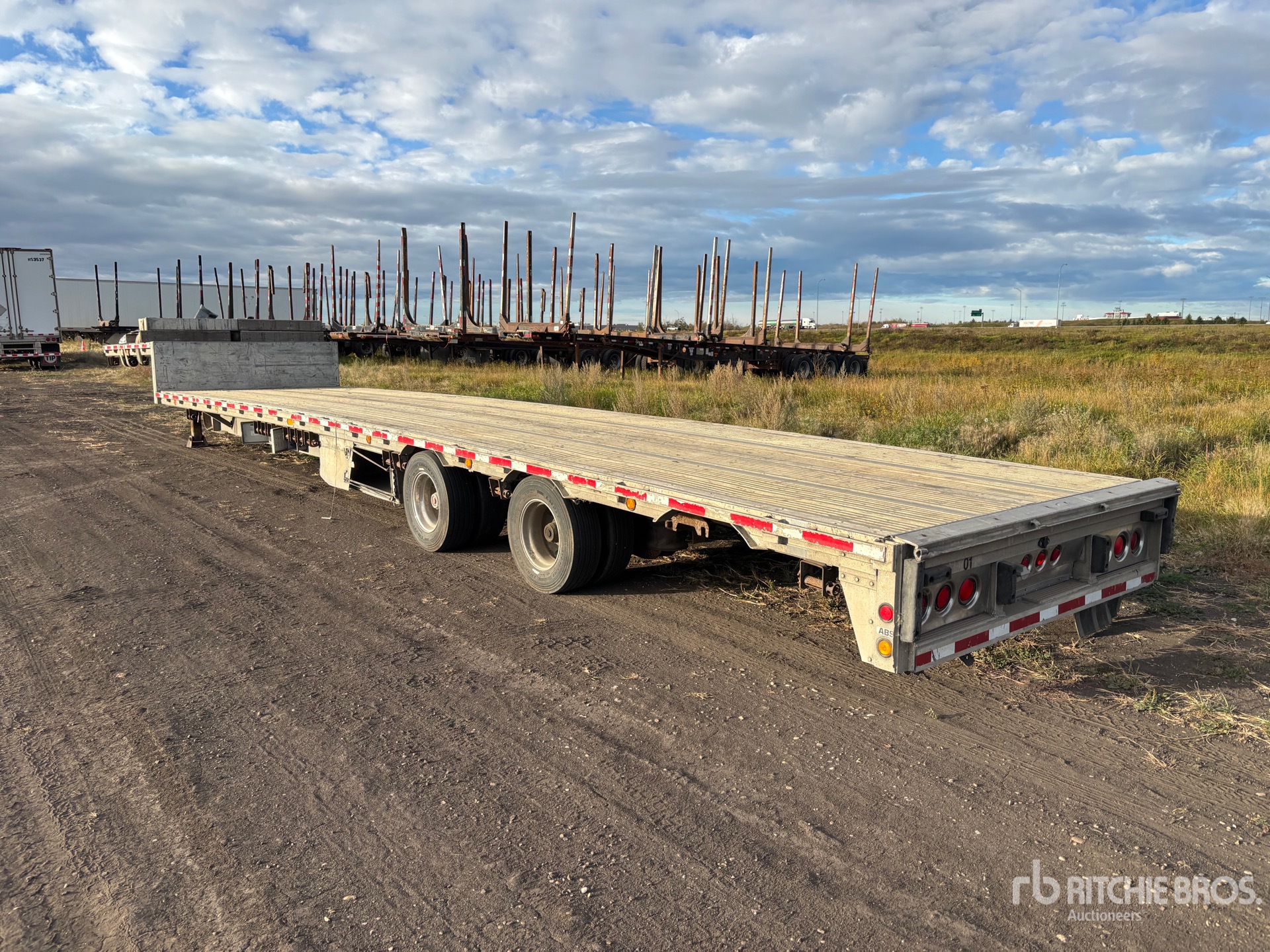 2013 Reitnouer 51 ft T/A