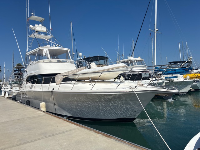 2004 Riviera 51 Fishing Boat