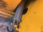 Hydraulics with Hopper Wing Cylinders