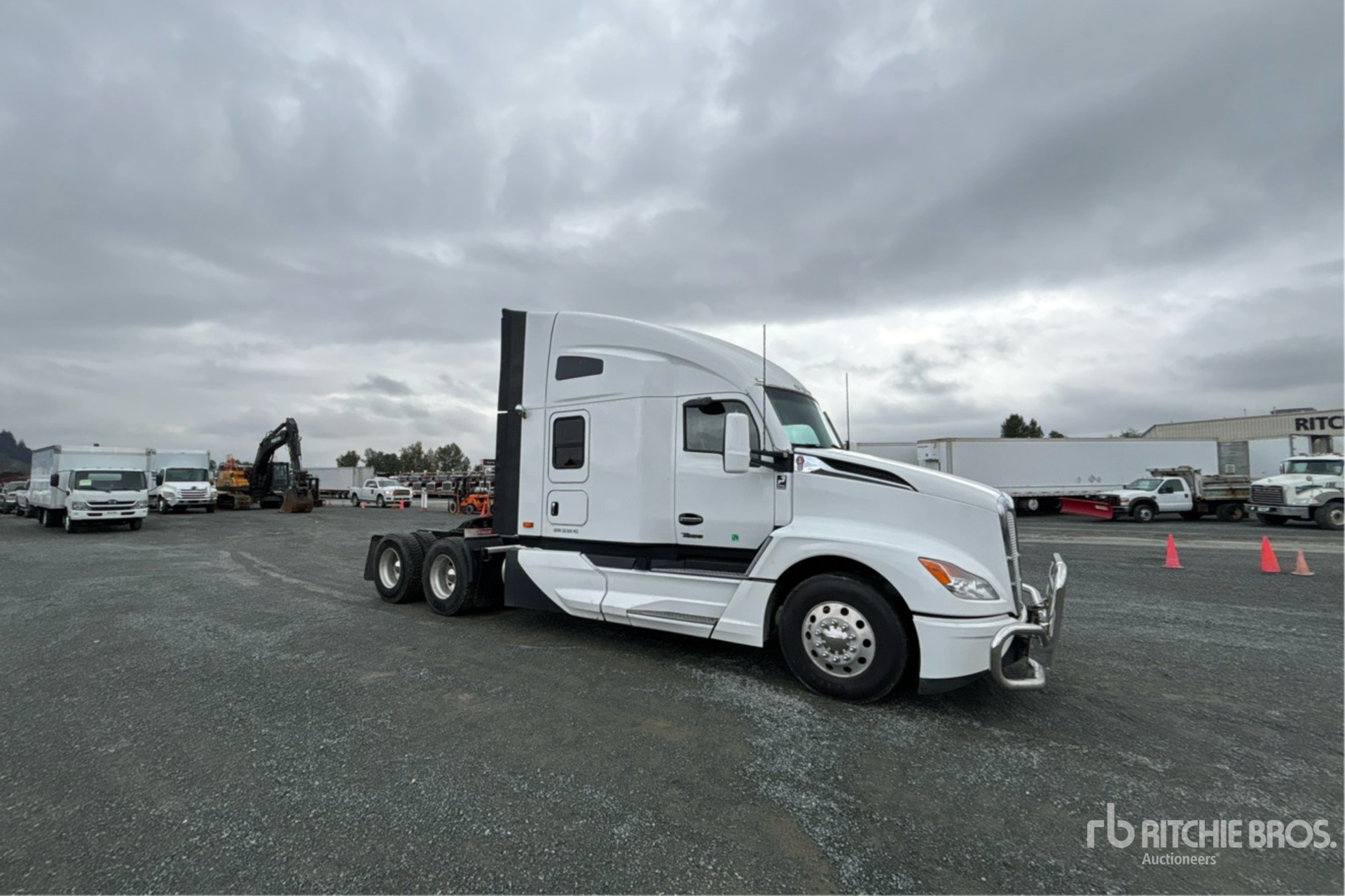 2024 Kenworth T680