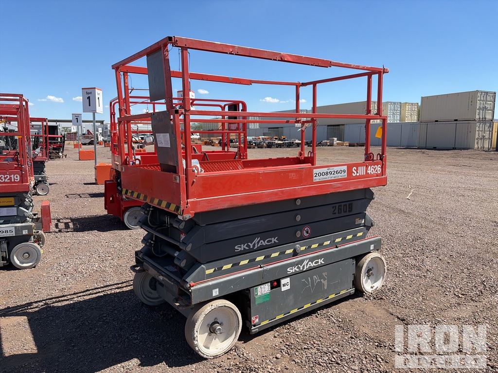 General Appearance - Scissor Lift* with Bild, Ecke hinten rechts