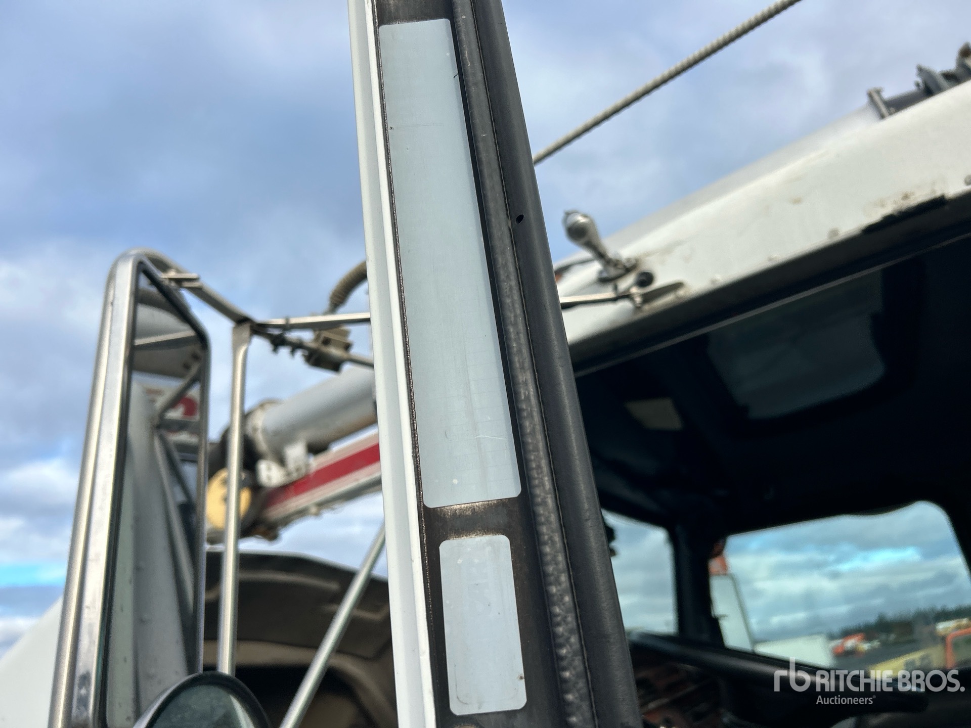 2002 Kenworth T800