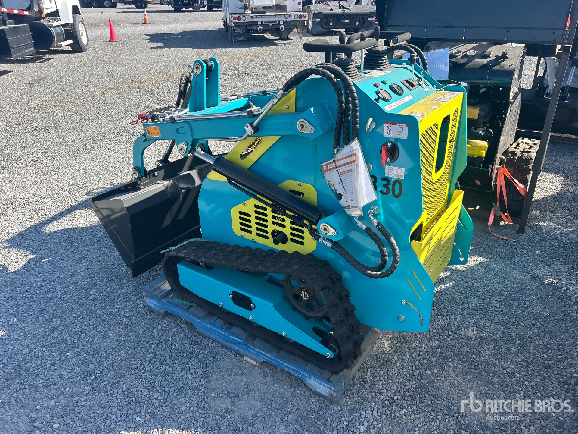 2025 MACHPRO MP-S330