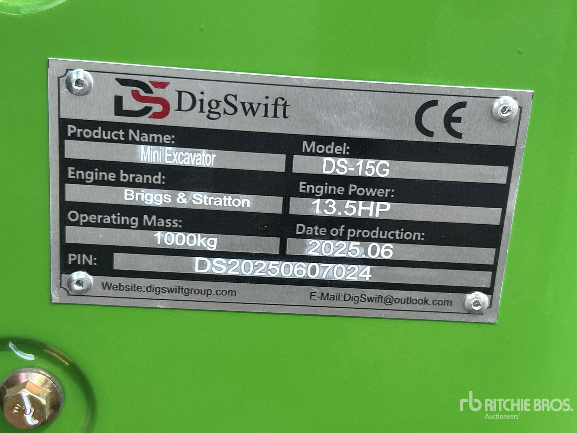 2025 DIG SWIFT DS-15