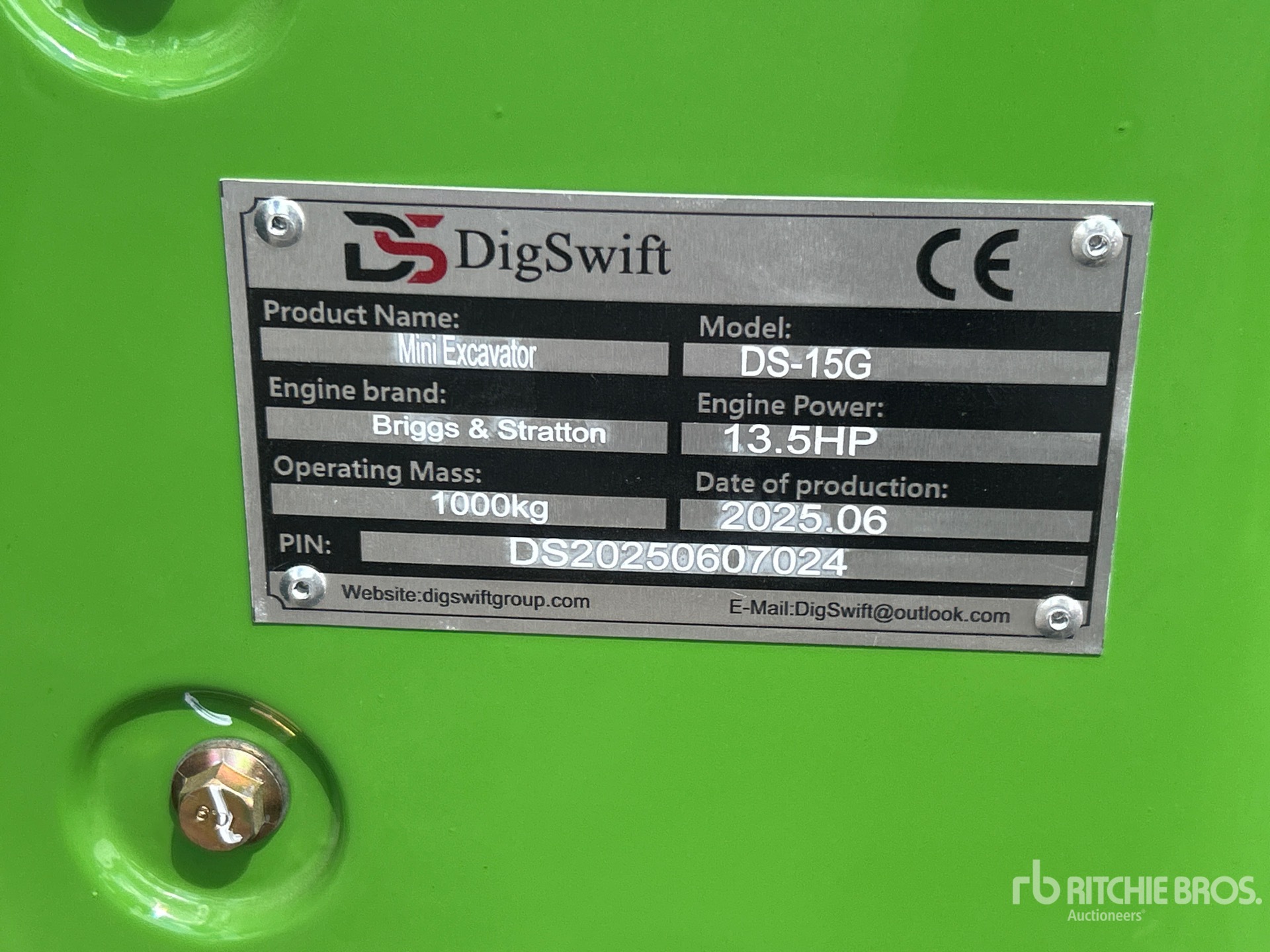 2025 DIG SWIFT DS-15