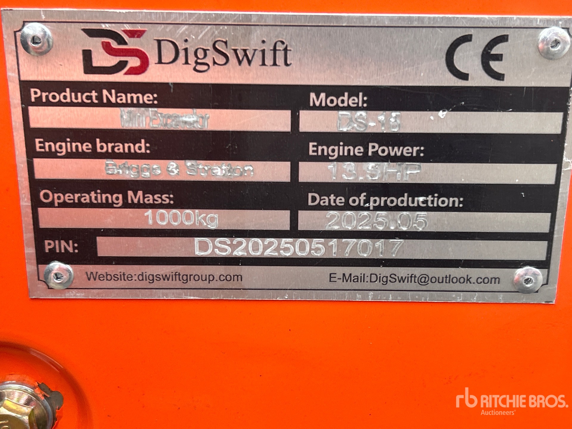 2025 DIG SWIFT DS-15