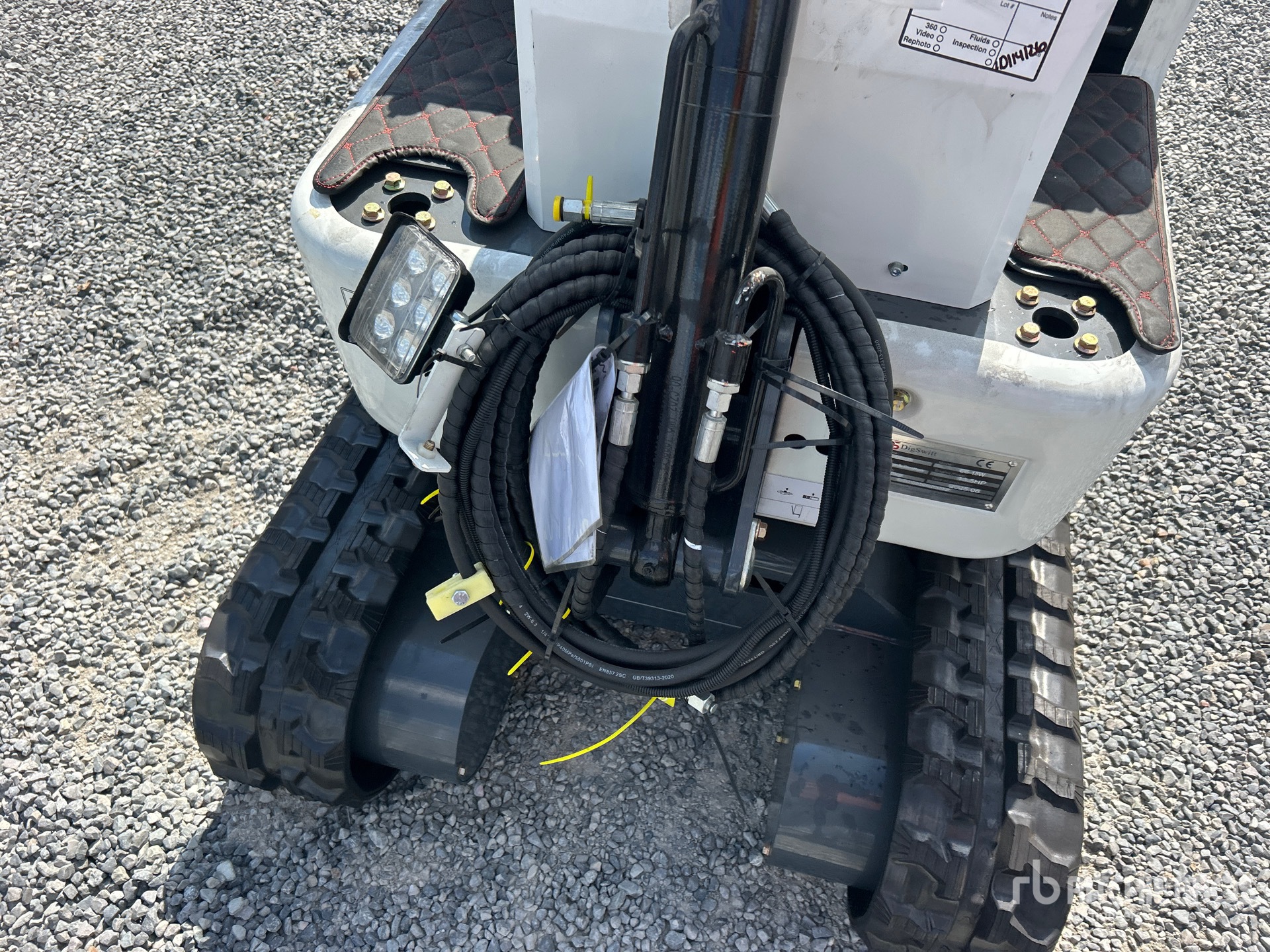 2025 DIG SWIFT DS-15W