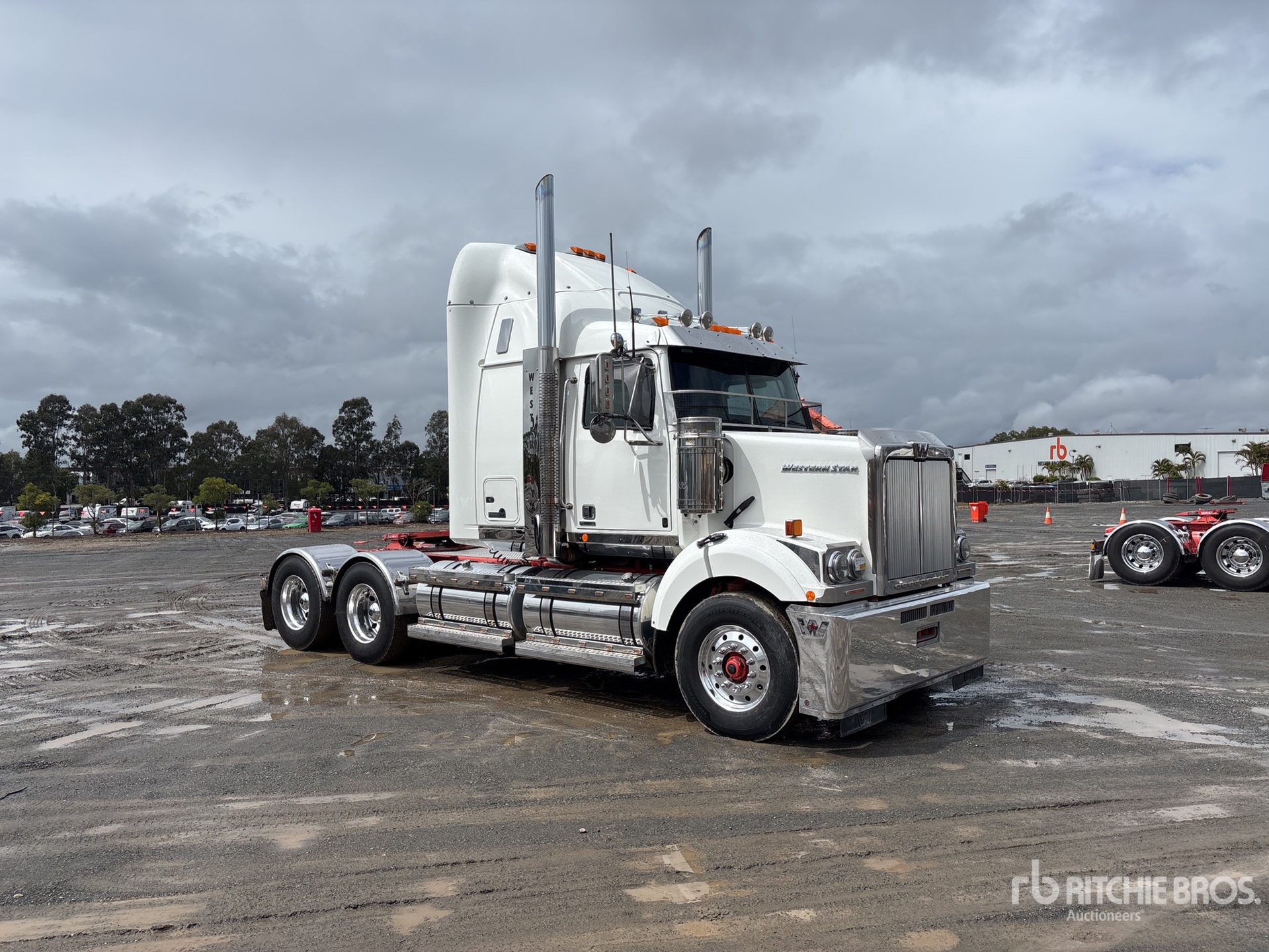2017 Western Star 4864FXB
