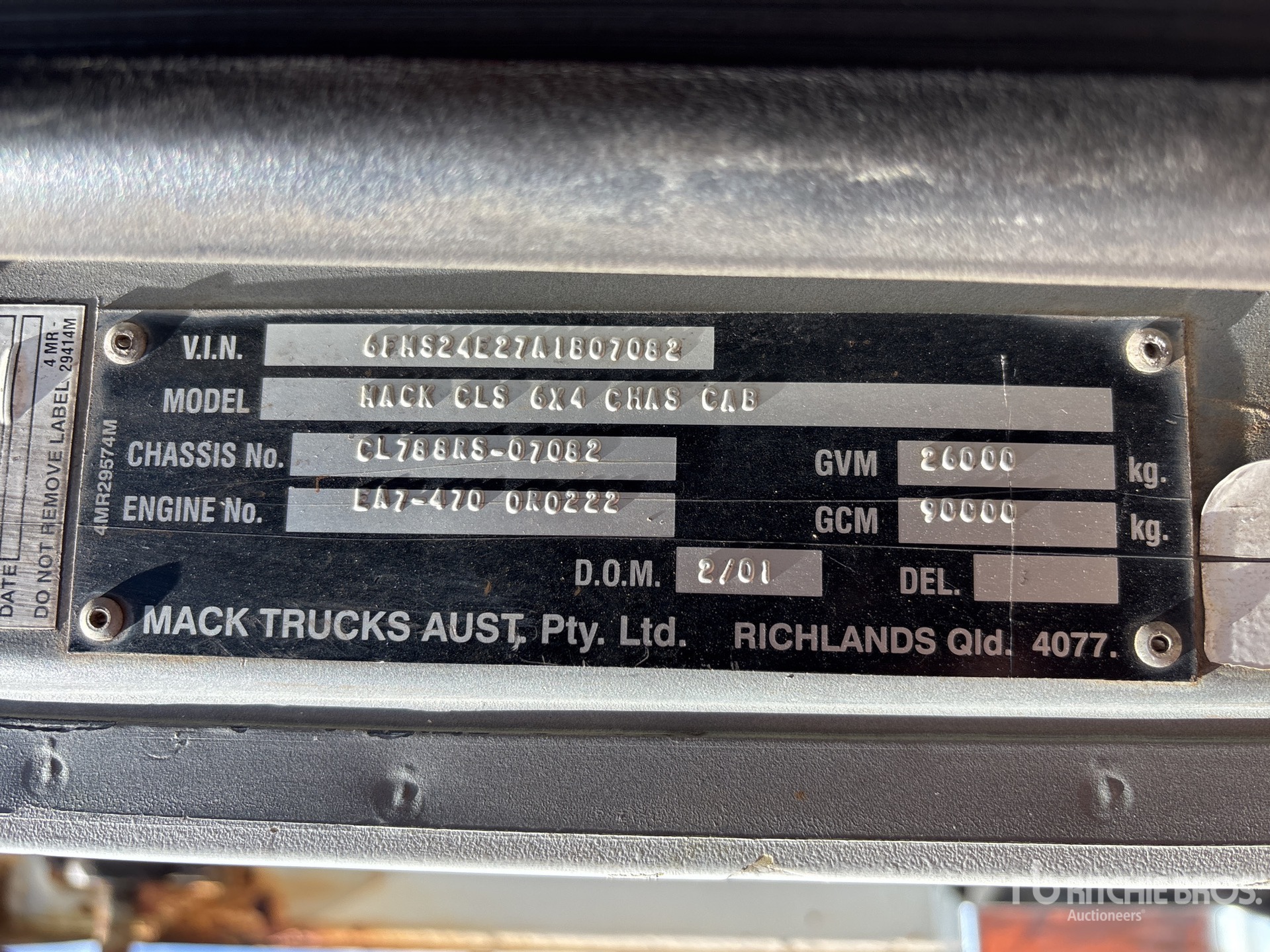 2001 Mack CLS07A TRIDENT