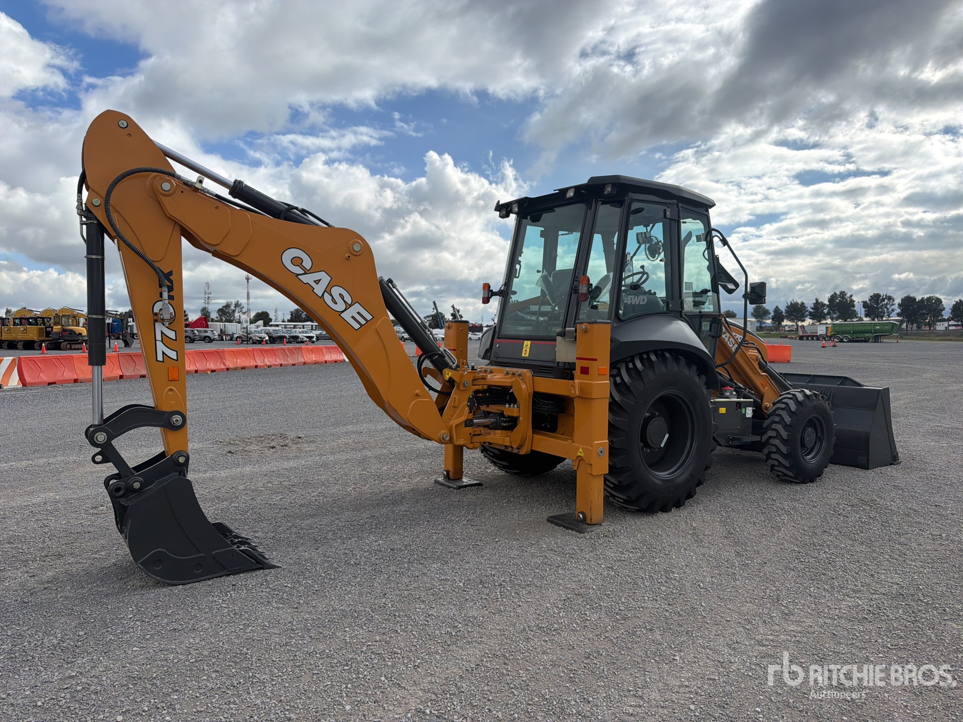2026 Case 770NX