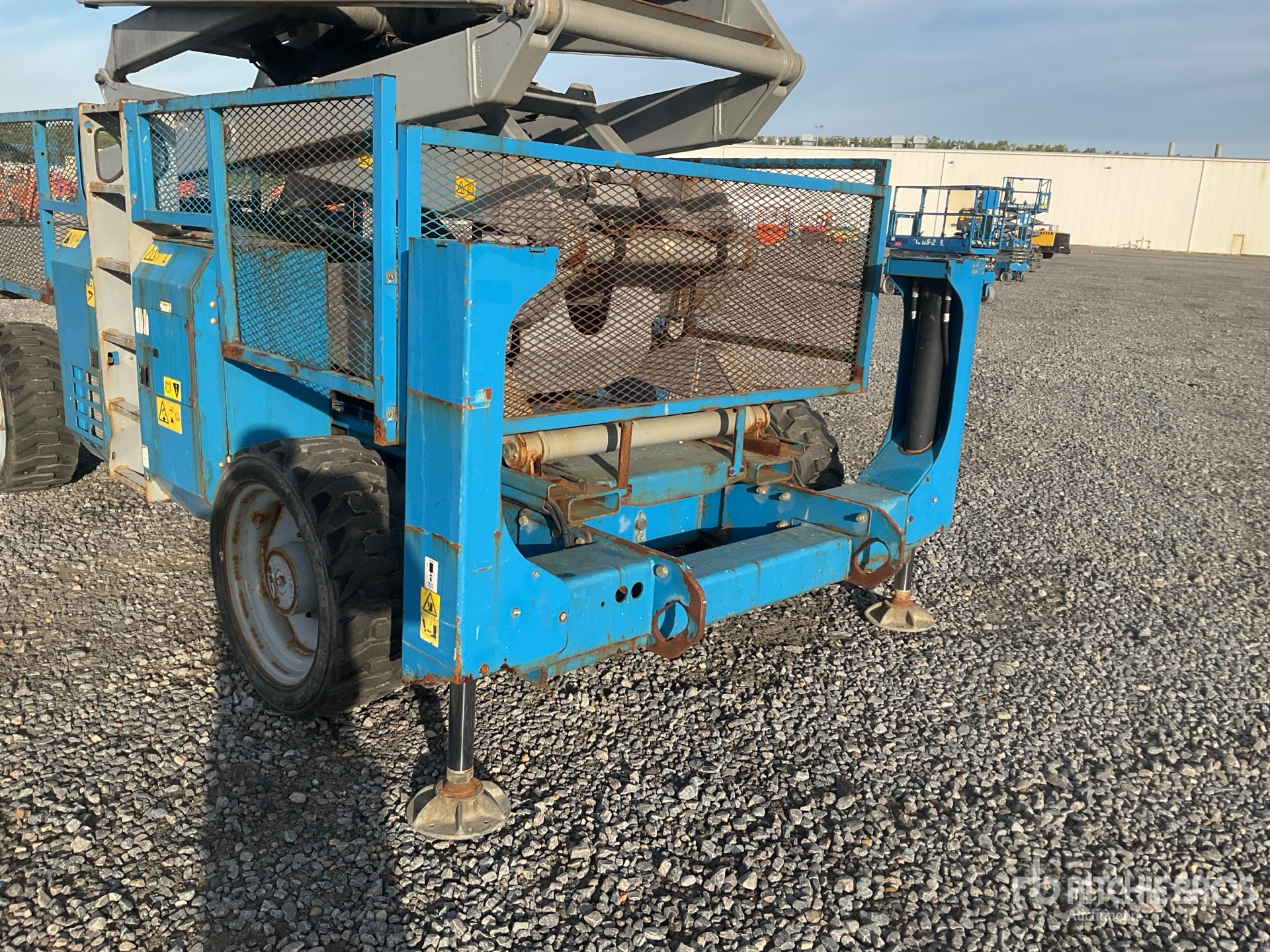 2014 Genie GS-4390