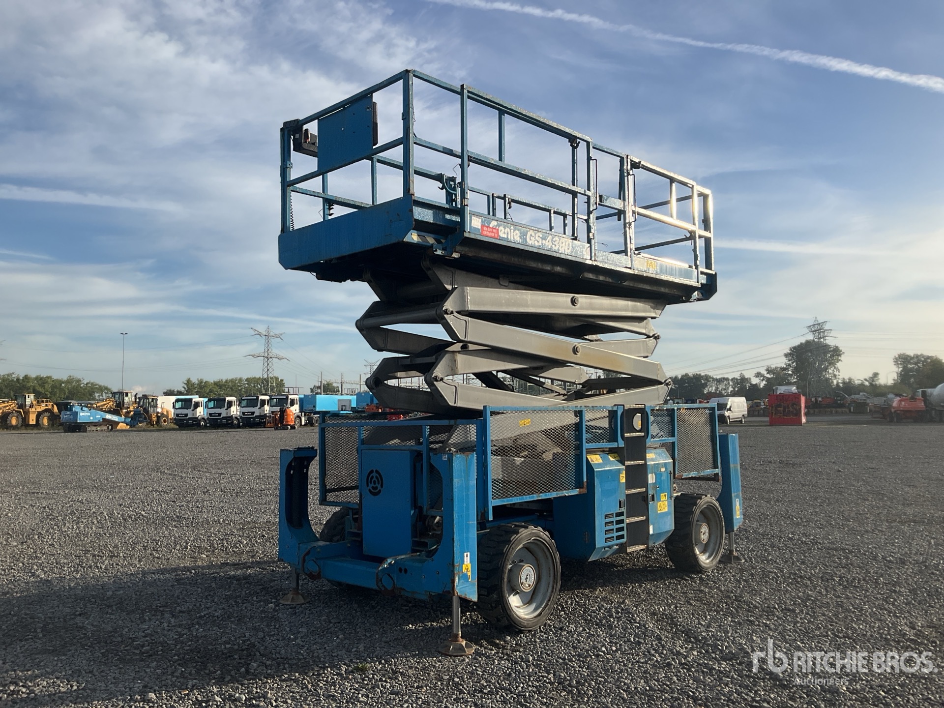 2014 Genie GS-4390