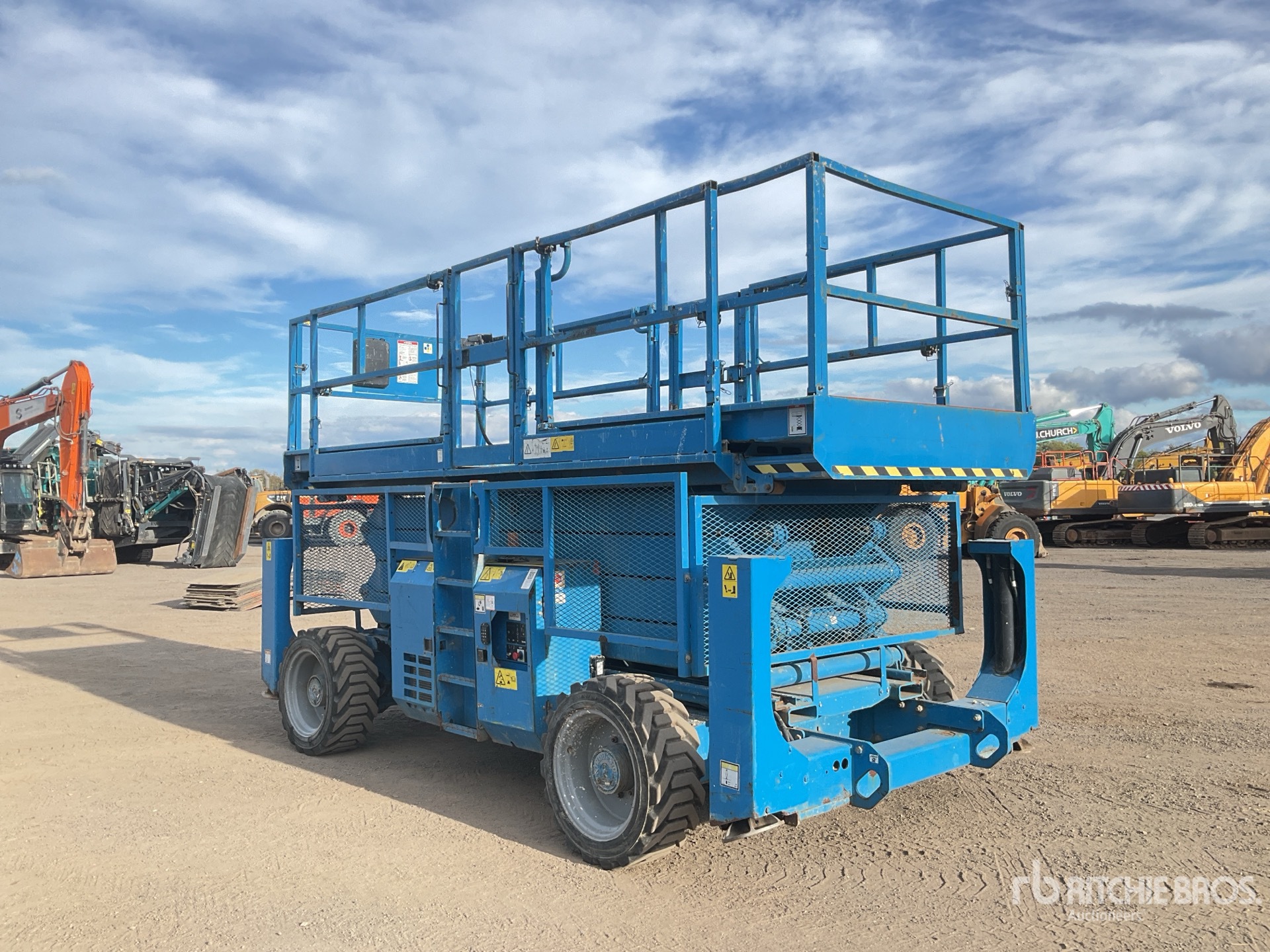 2013 Genie GS4390