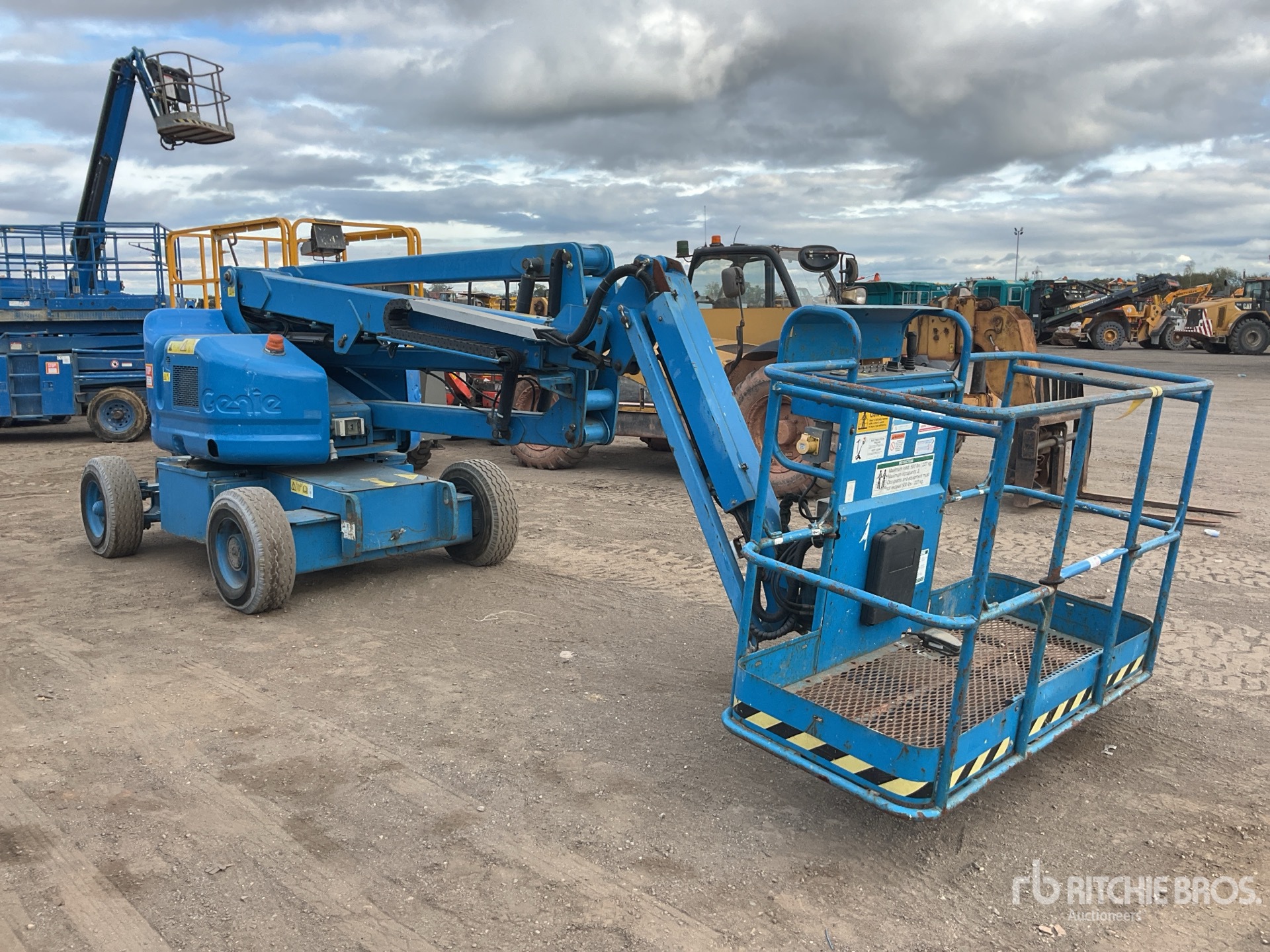 2014 Genie Z45/25J