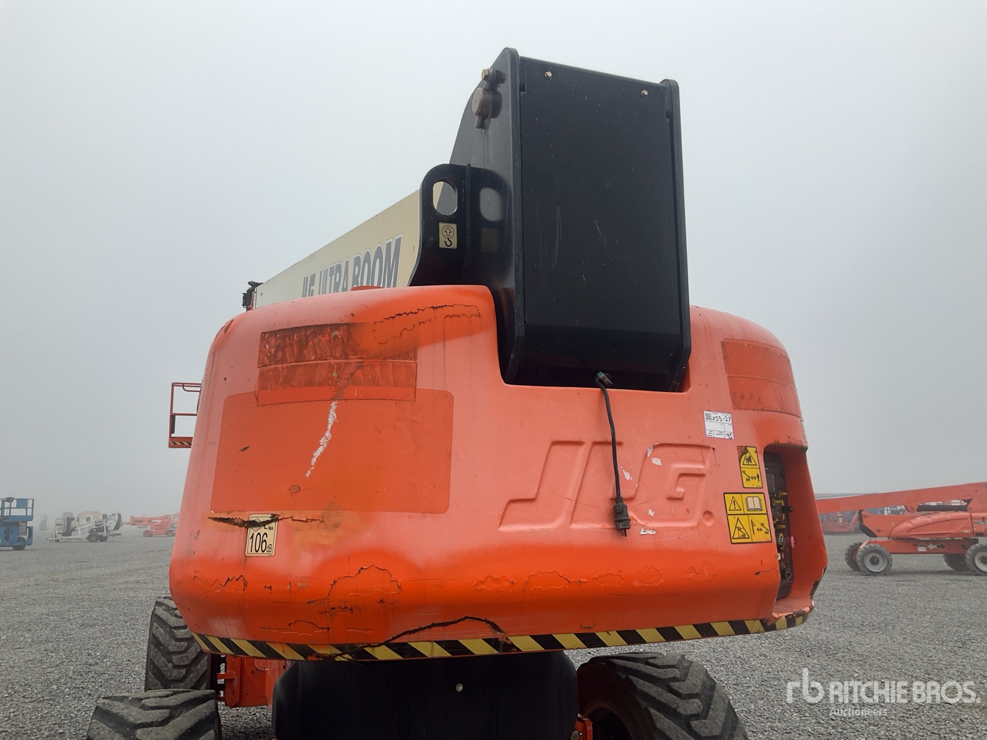 2014 JLG 1200SJP