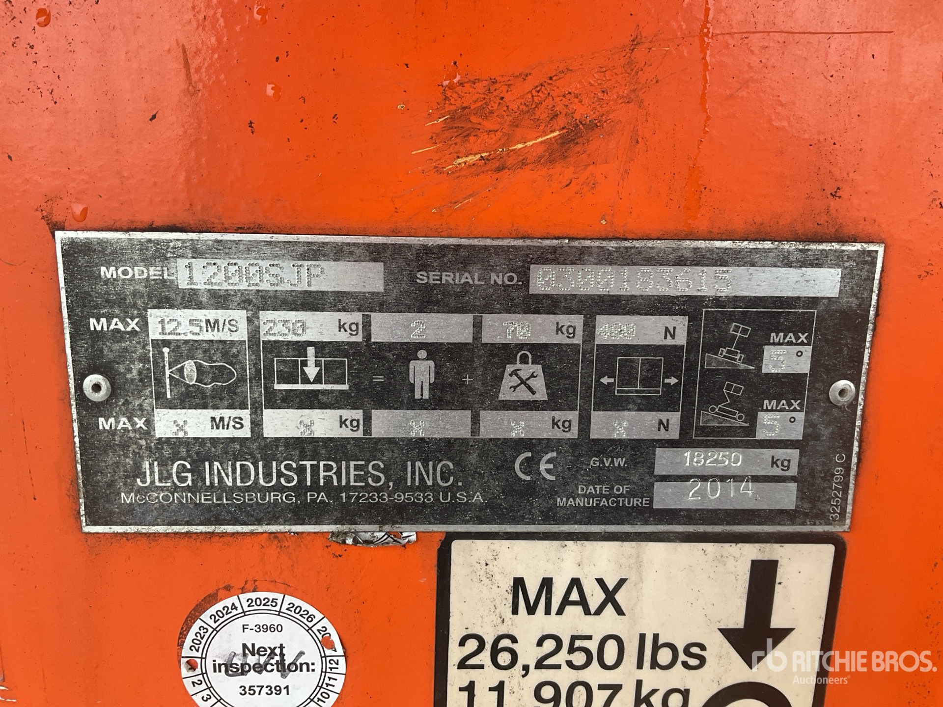2014 JLG 1200SJP