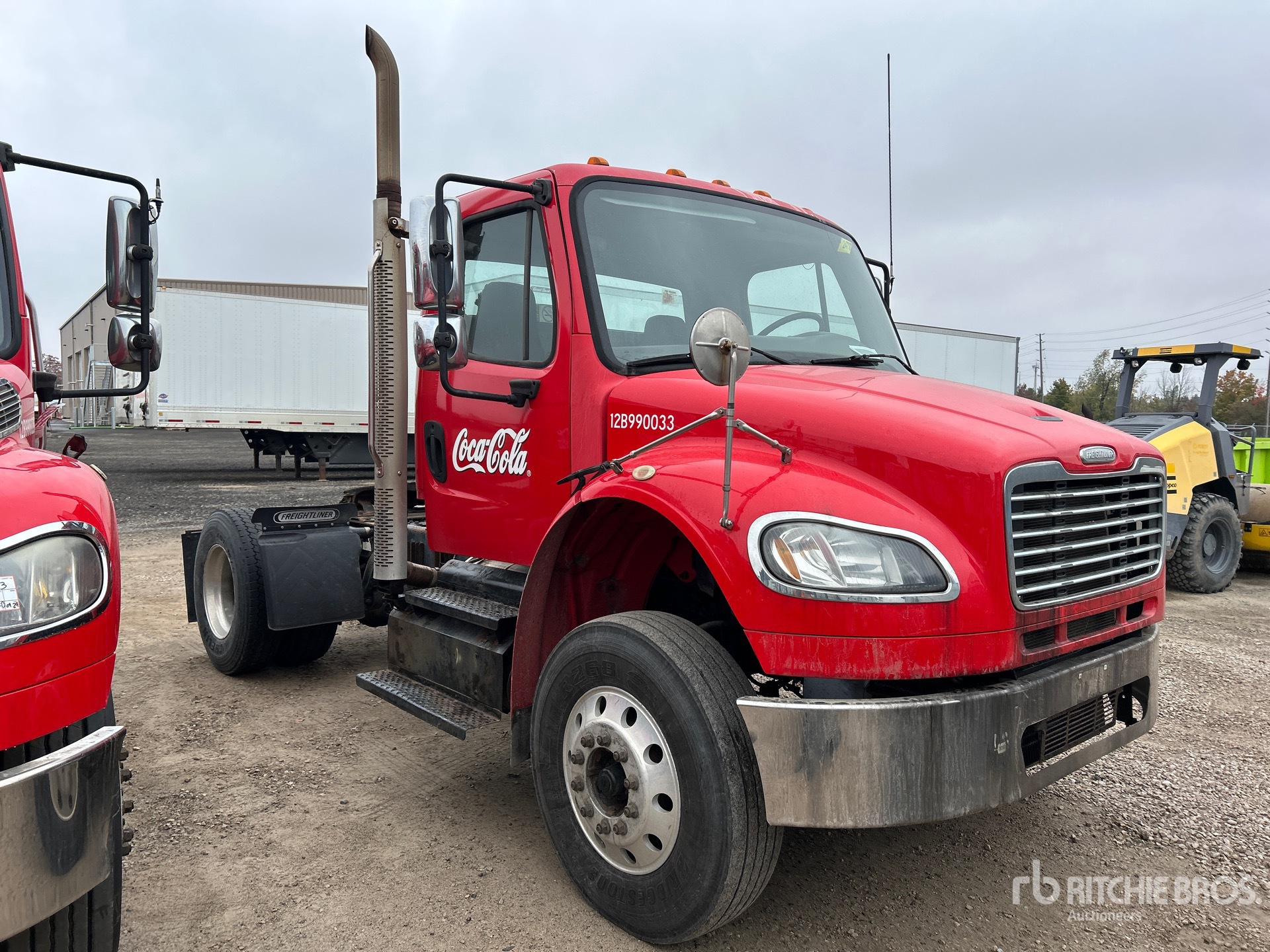 2013 Freightliner M2 106