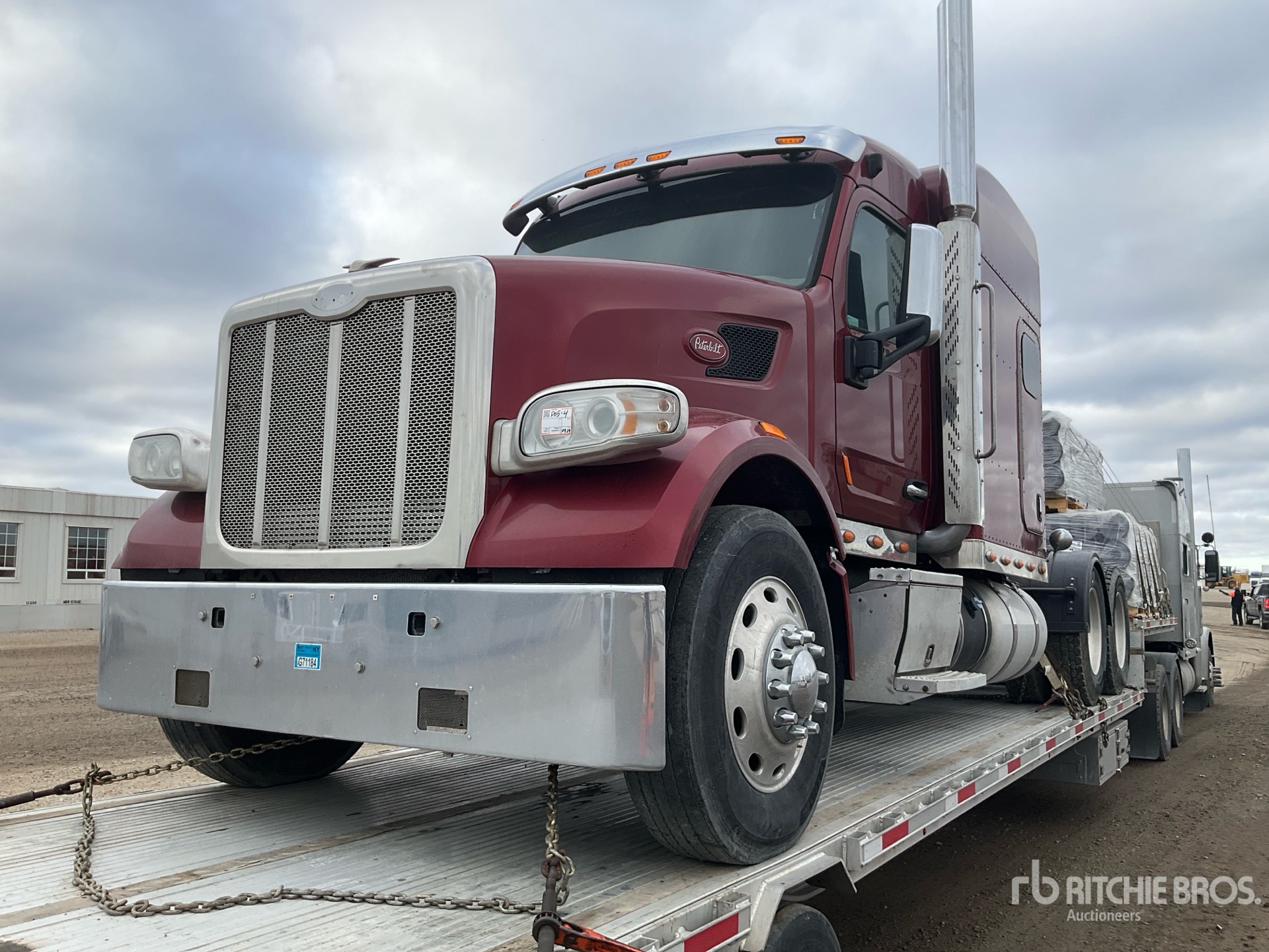 2017 Peterbilt 567