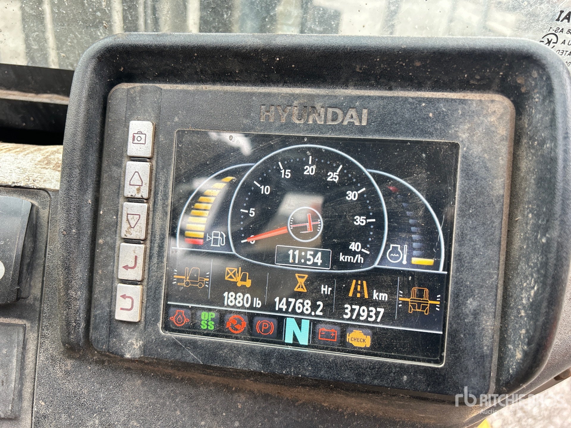 Hyundai 4940 LB (INOPERABLE)