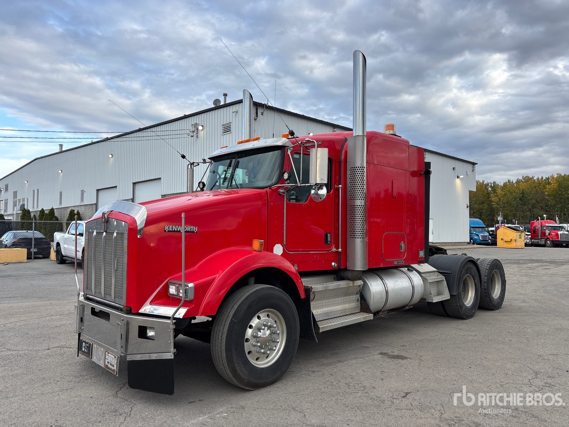 Photo of 2011 Kenworth T800