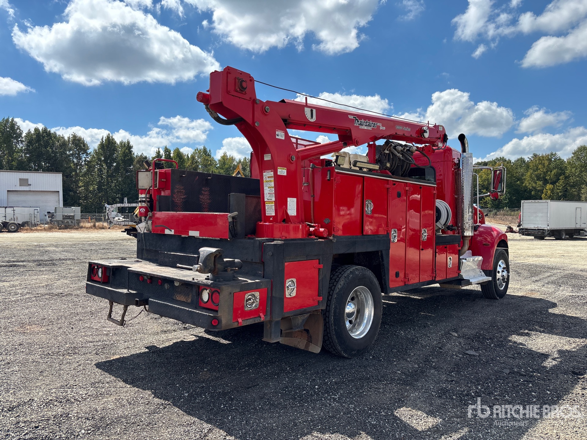 2017 Peterbilt 337