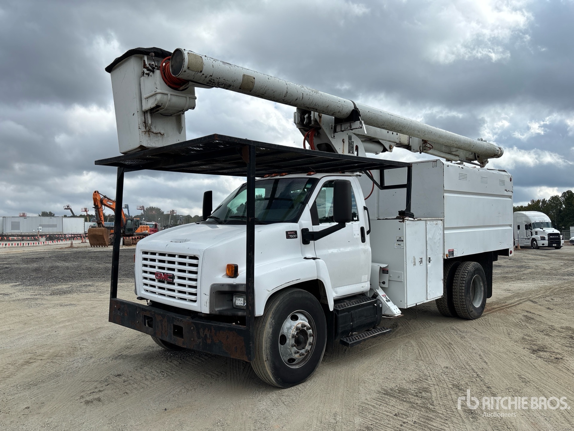 Photo of 2003 GMC C7500