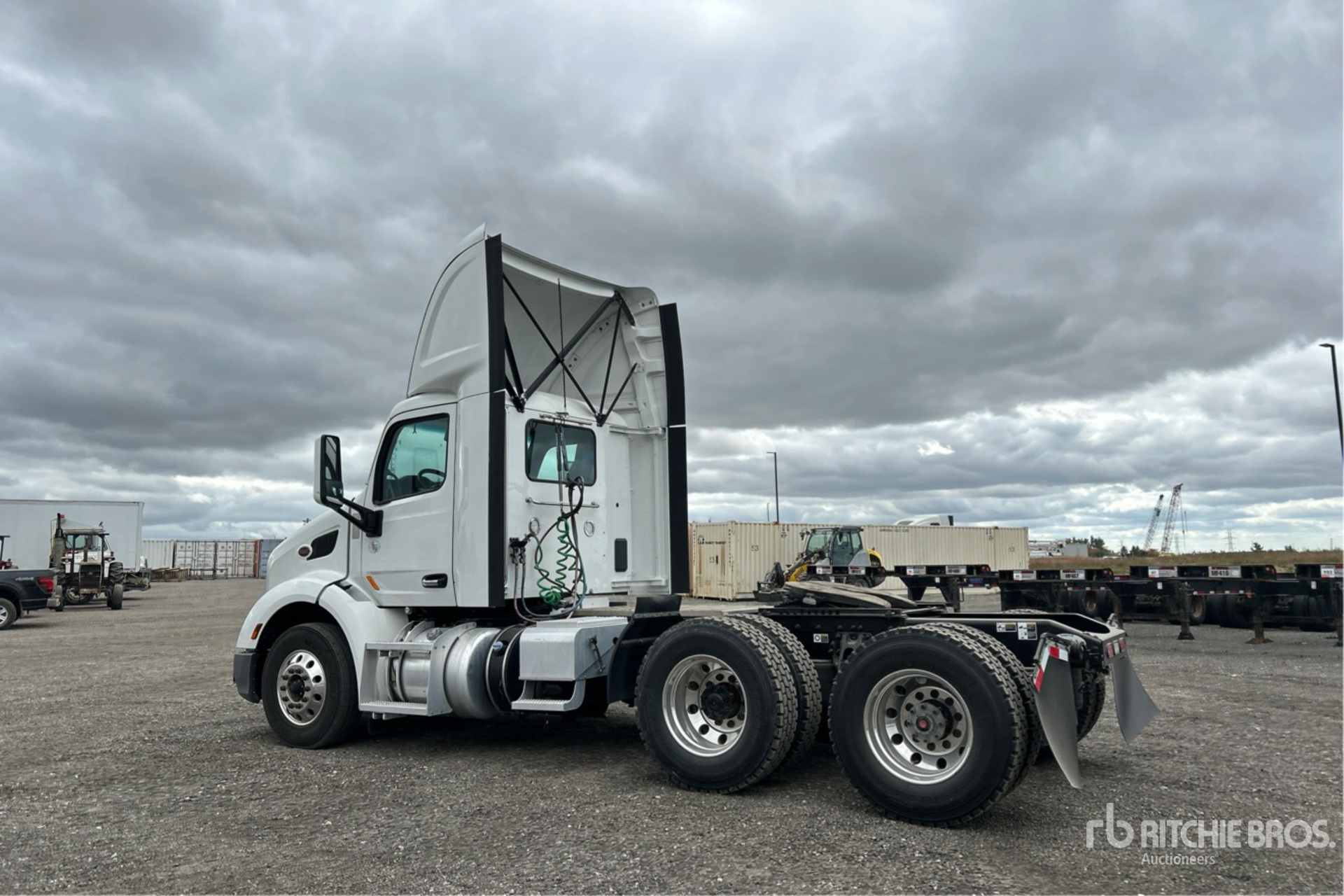 2022 Peterbilt 579