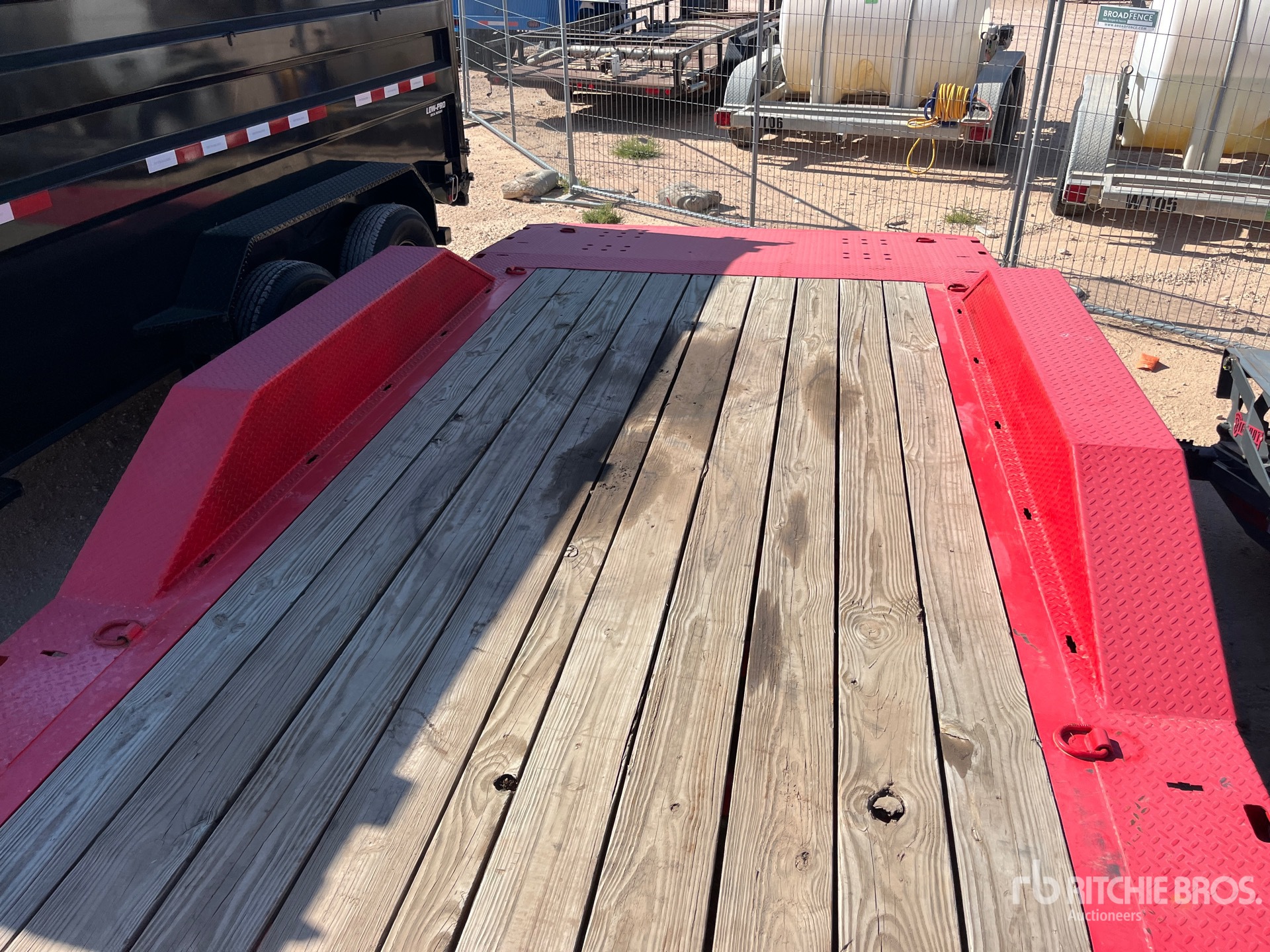 2024 Rawmaxx 22 FT T/A
