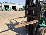 Chassis Lift with Forks