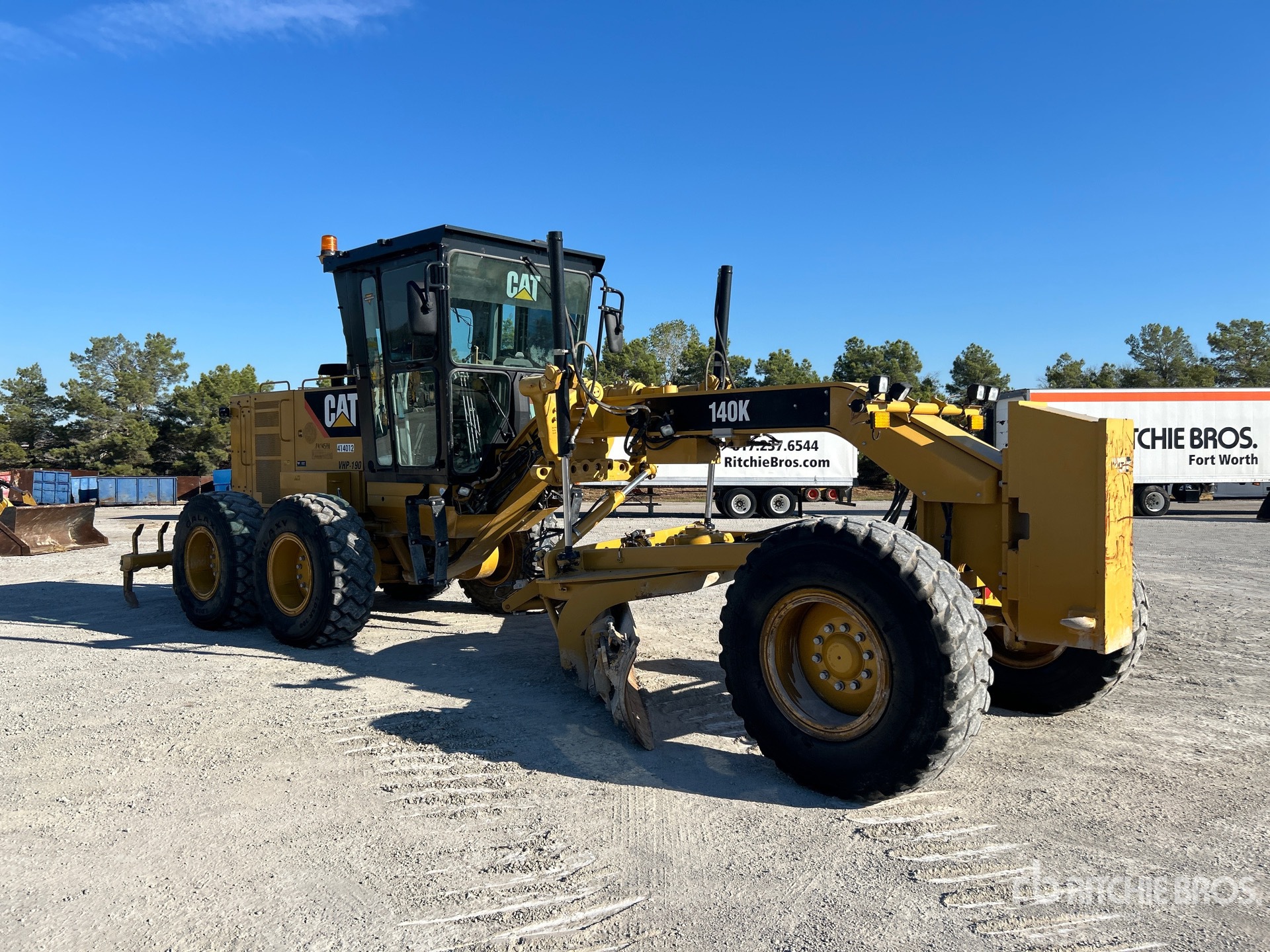 2018 Caterpillar 140K VHP