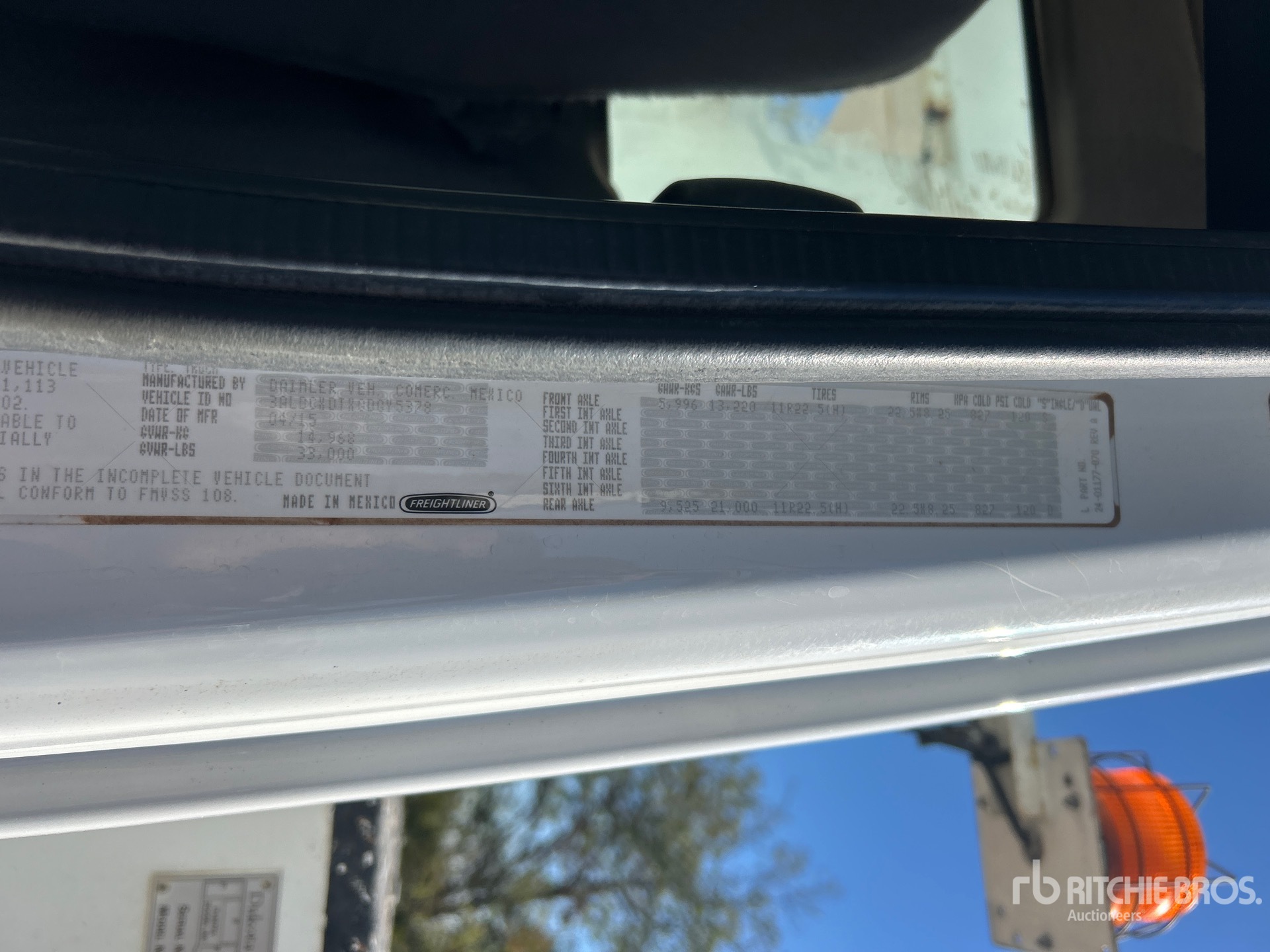 2016 Freightliner M2 106