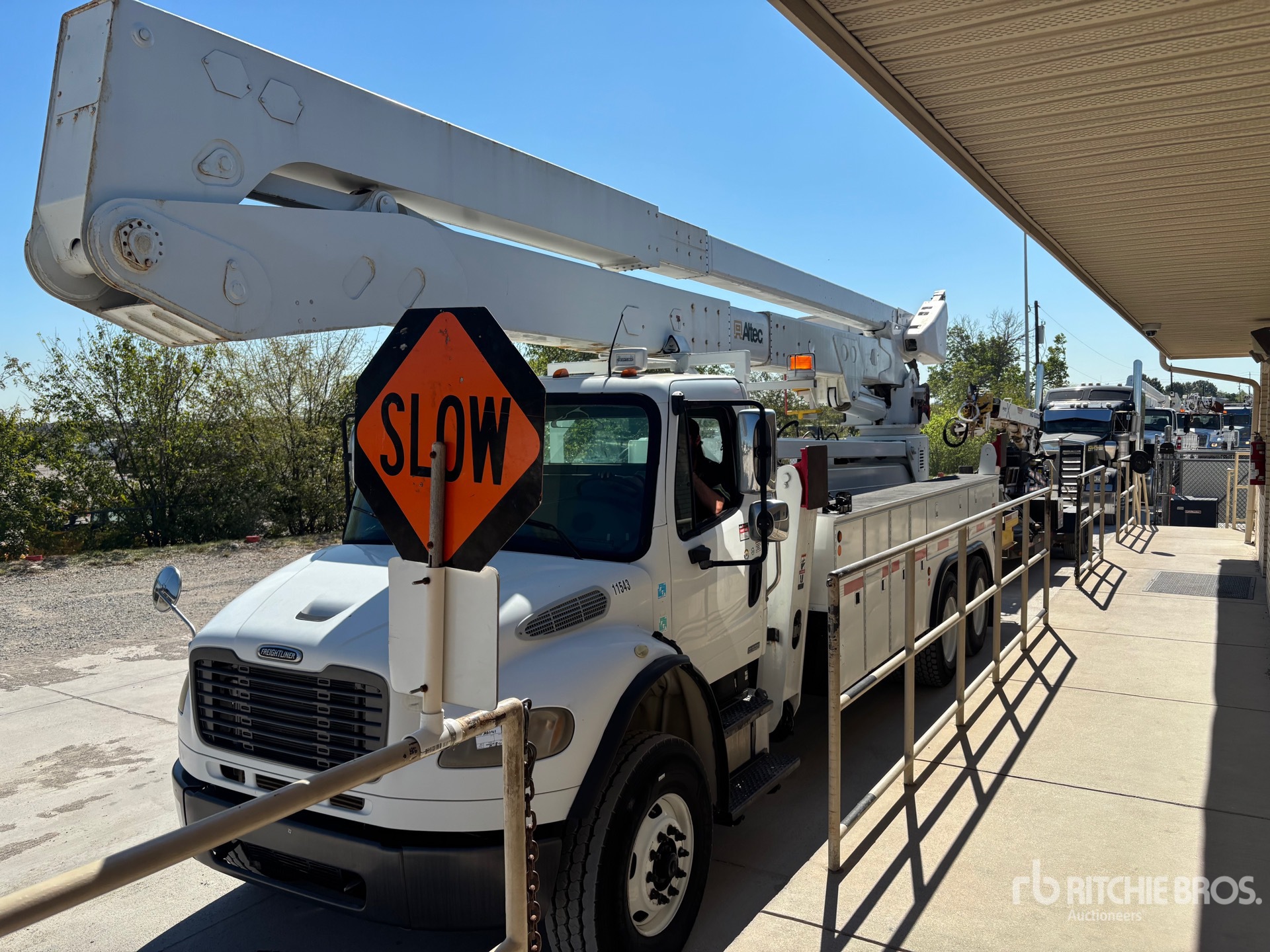 Photo of 2009 Freightliner M2 106