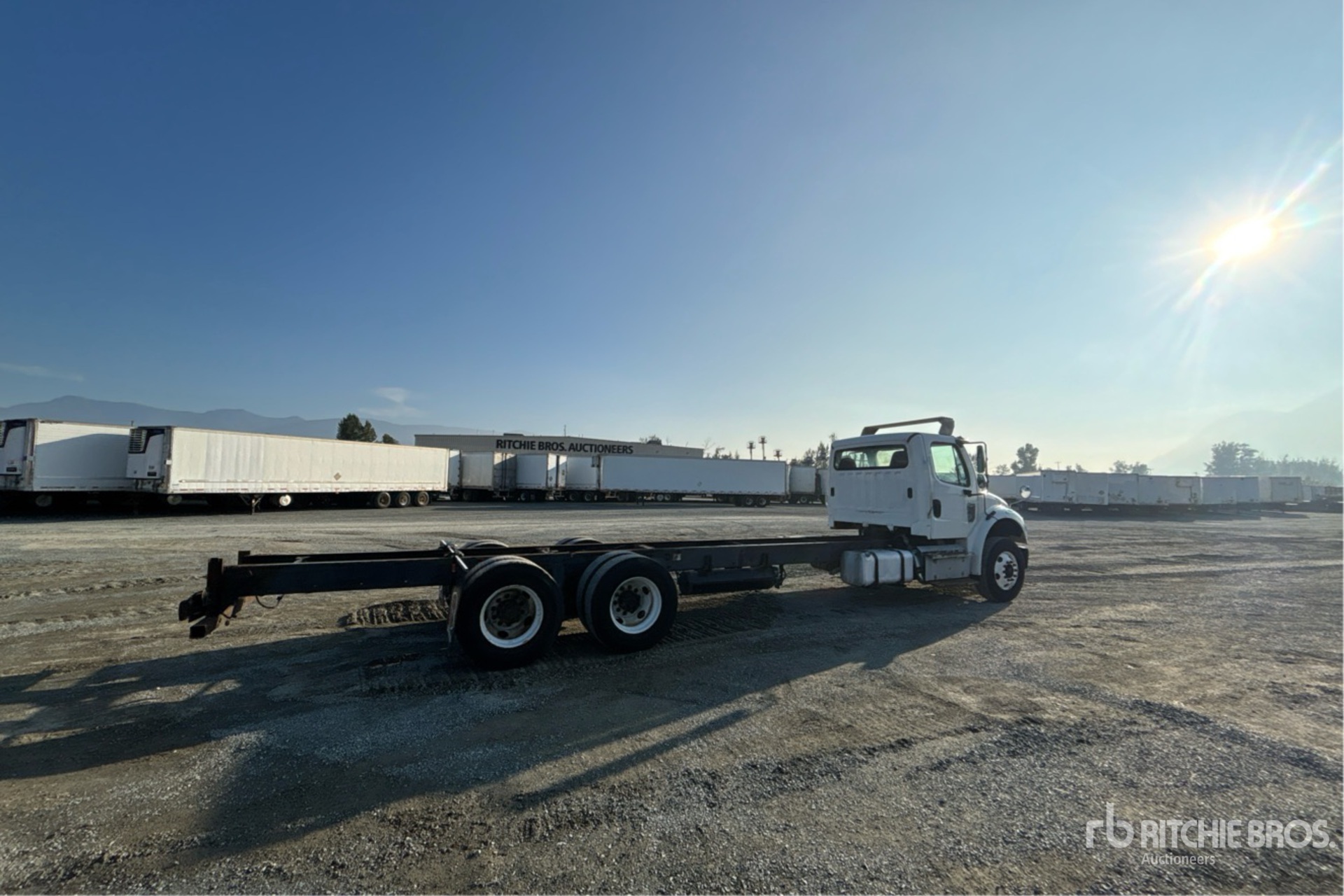 2014 Freightliner M2 106