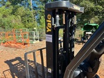Hydraulics with Mast Lift Cylinders